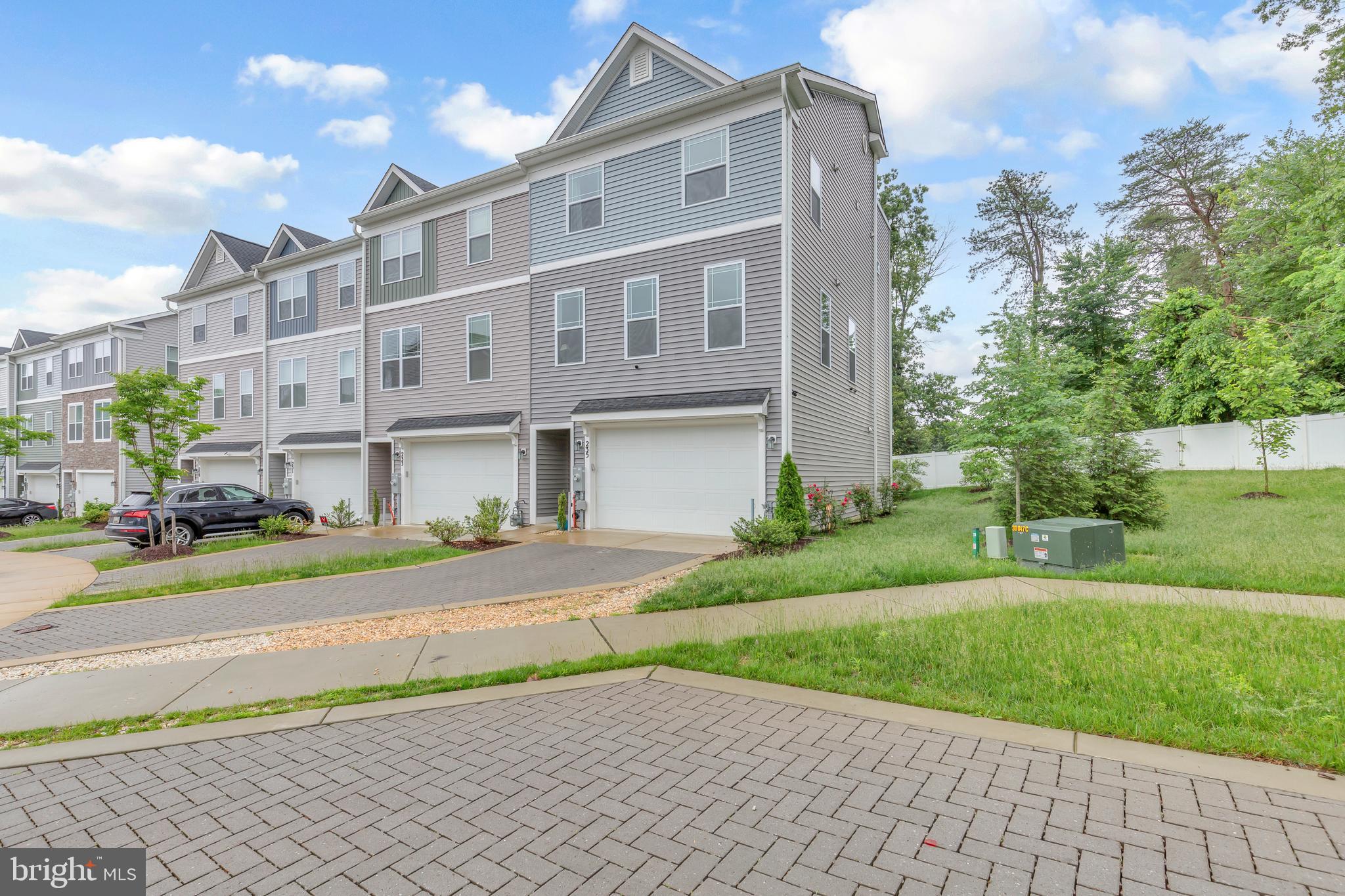 235 JENKINS WAY