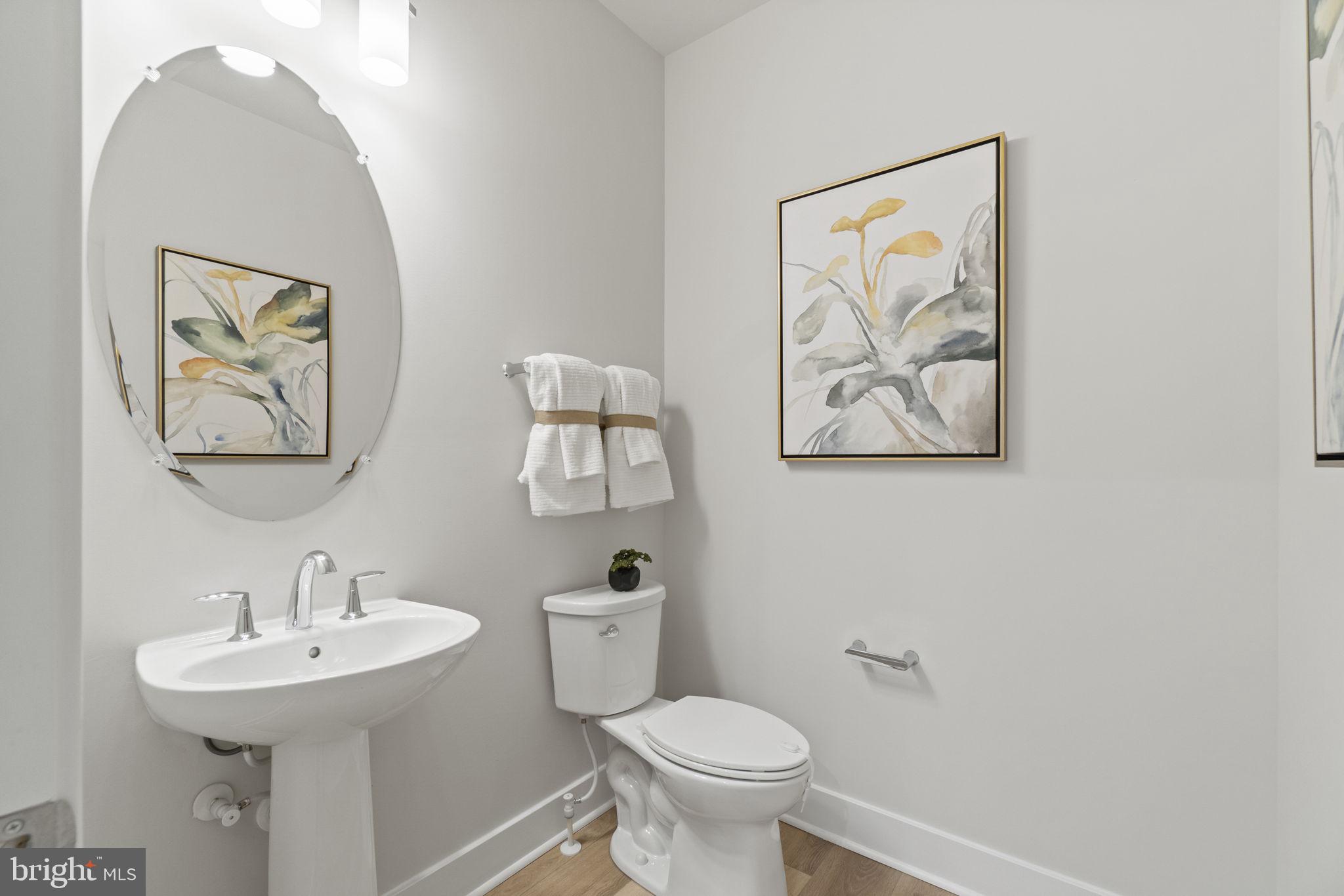 WOODS OVERLOOK AT POTOMAC SHORES - Residential