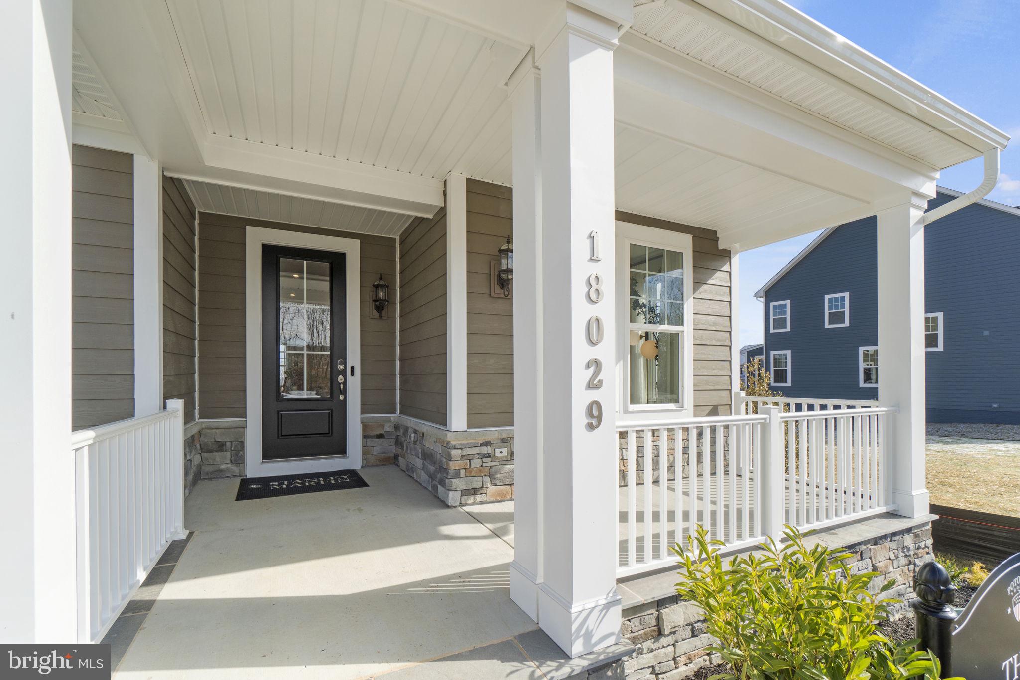 WOODS OVERLOOK AT POTOMAC SHORES - Residential