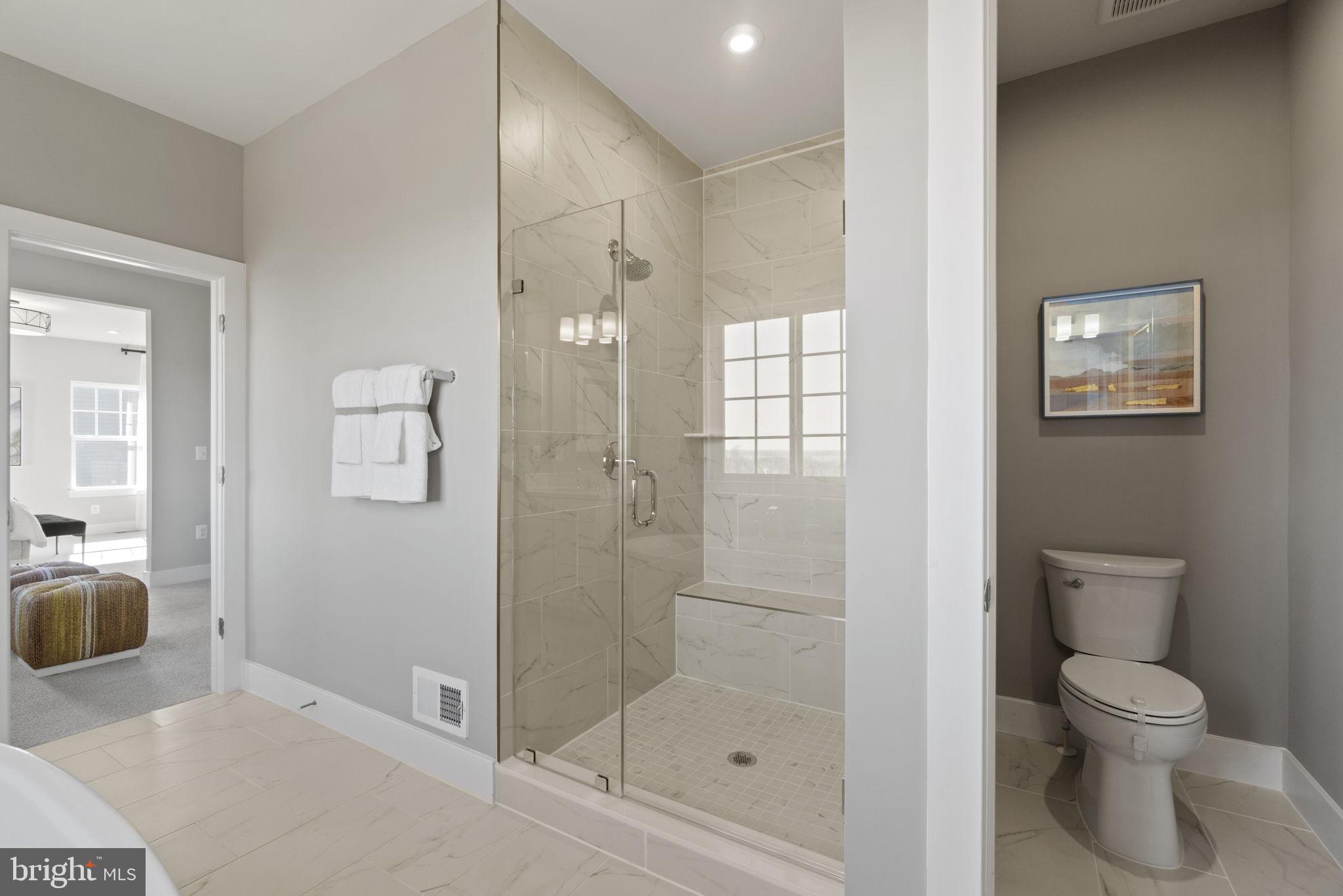 WOODS OVERLOOK AT POTOMAC SHORES - Residential