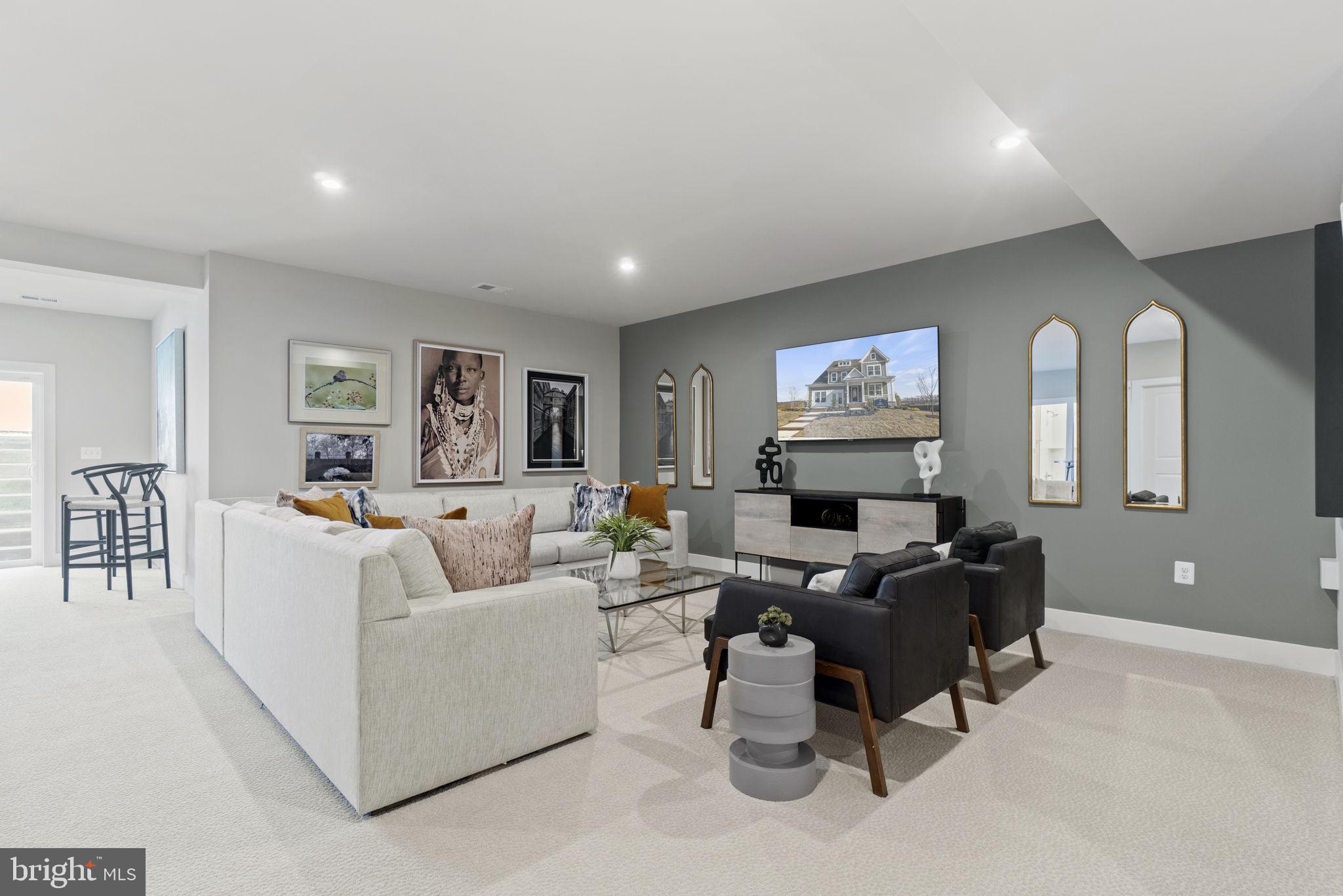 WOODS OVERLOOK AT POTOMAC SHORES - Residential