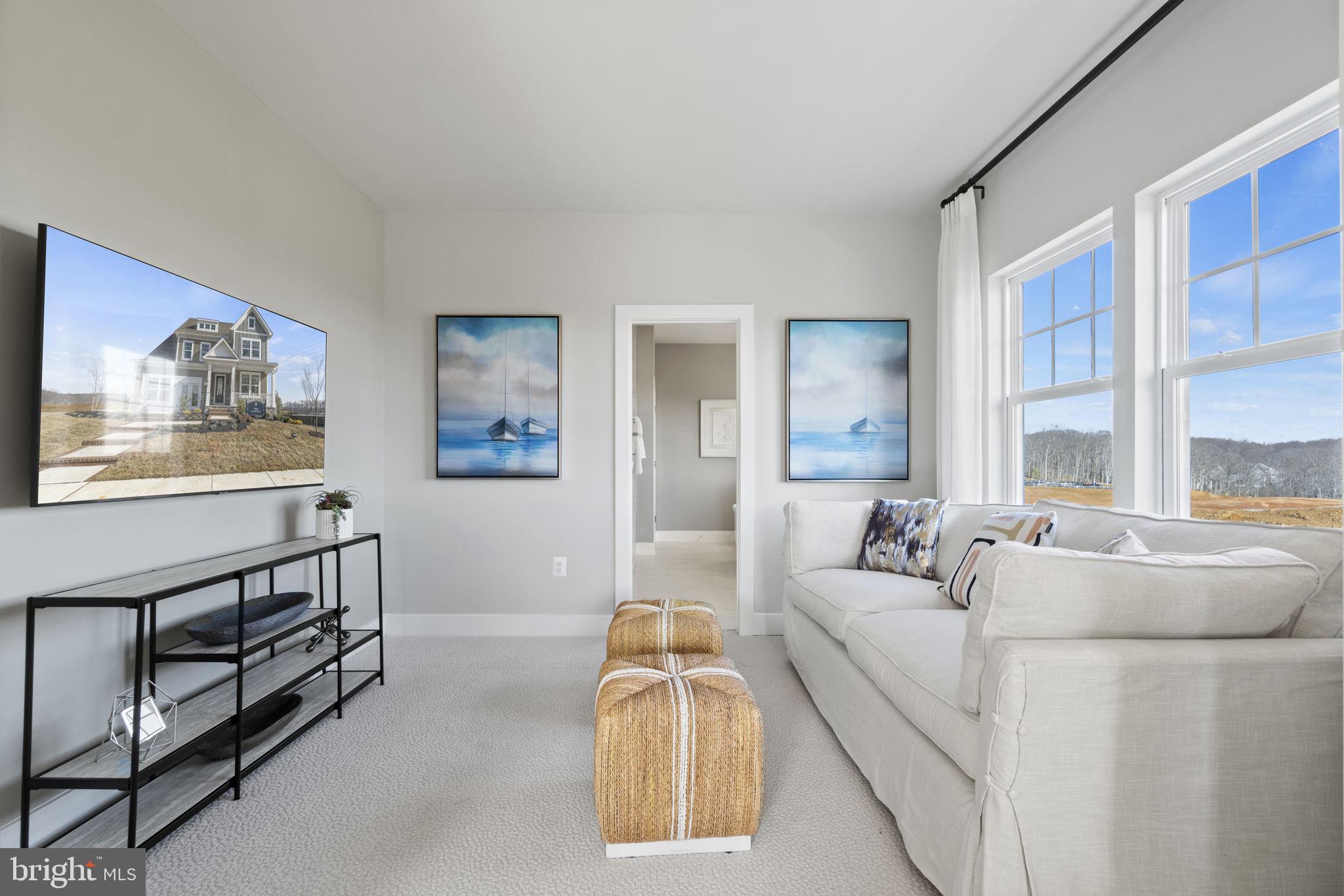 WOODS OVERLOOK AT POTOMAC SHORES - Residential