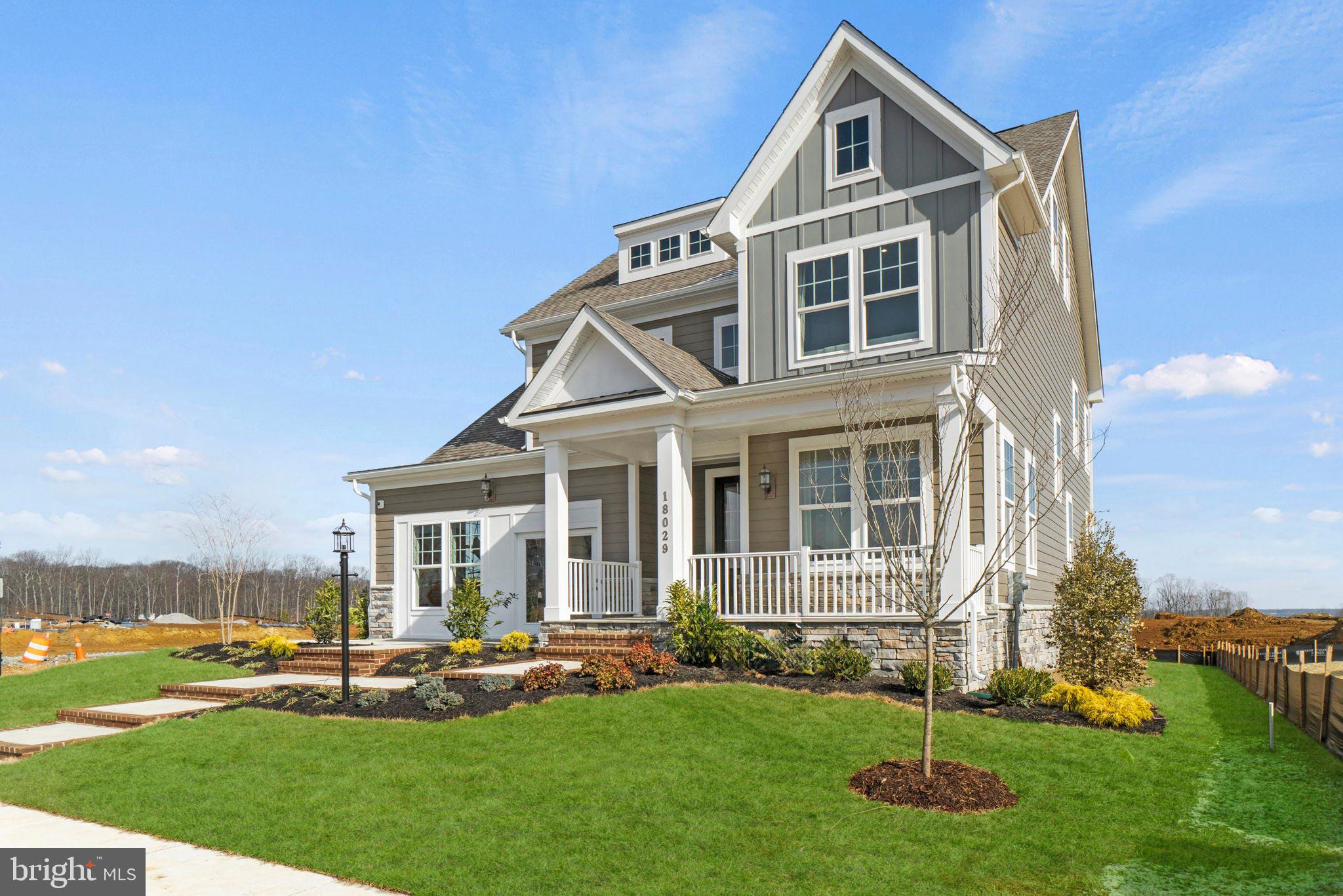 WOODS OVERLOOK AT POTOMAC SHORES - Residential