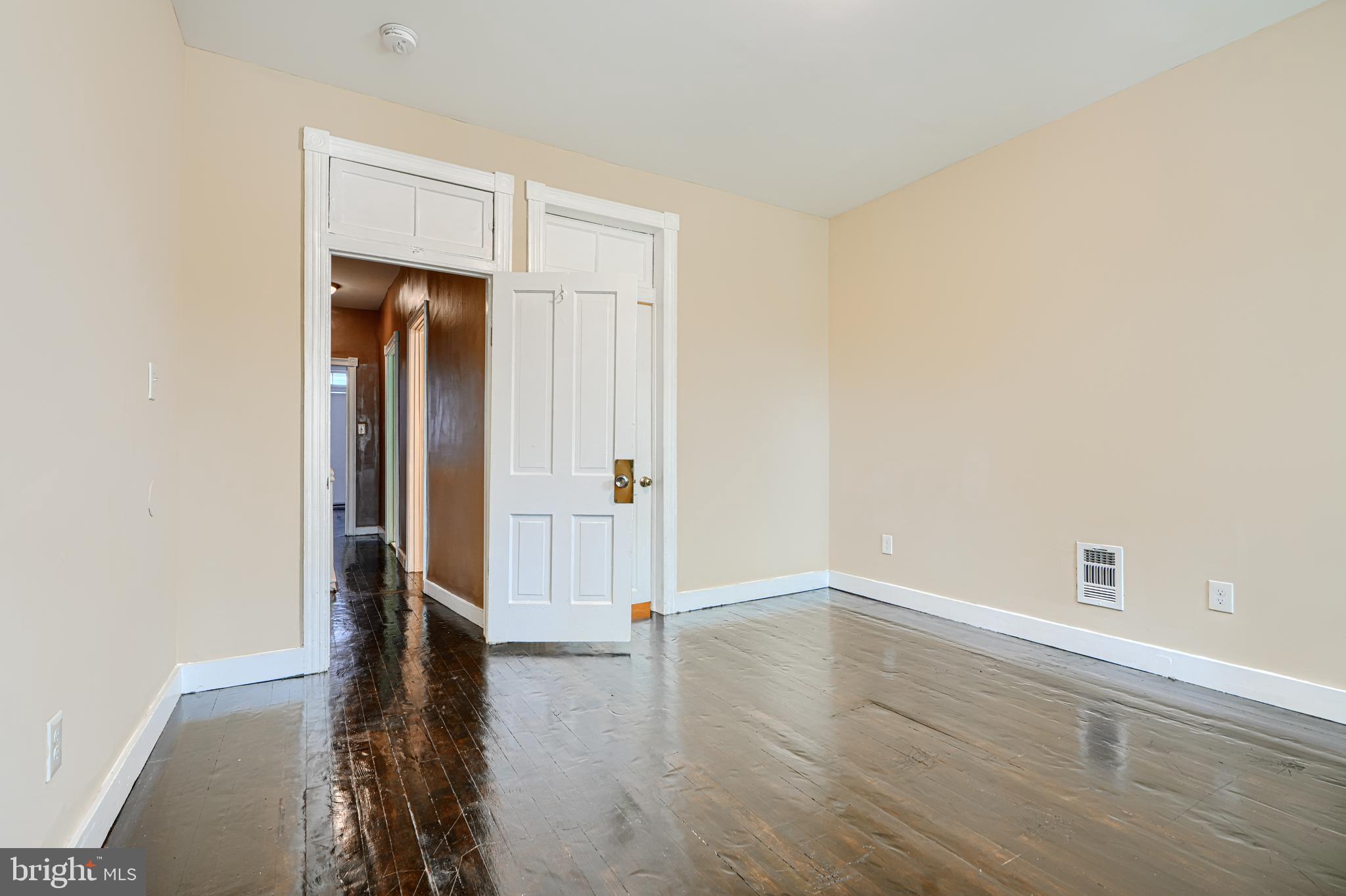 MCELDERRY PARK - Residential Lease