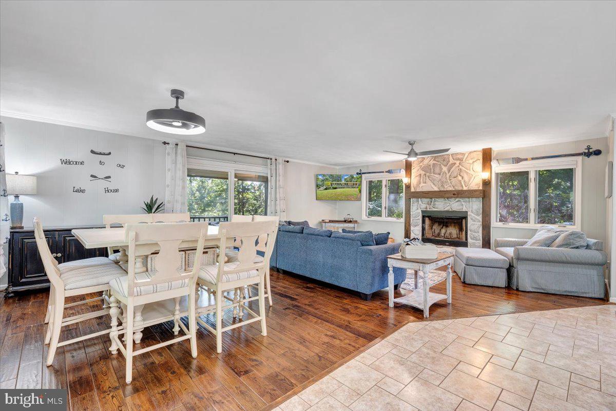 1439 KASEYS LAKEVIEW DRIVE