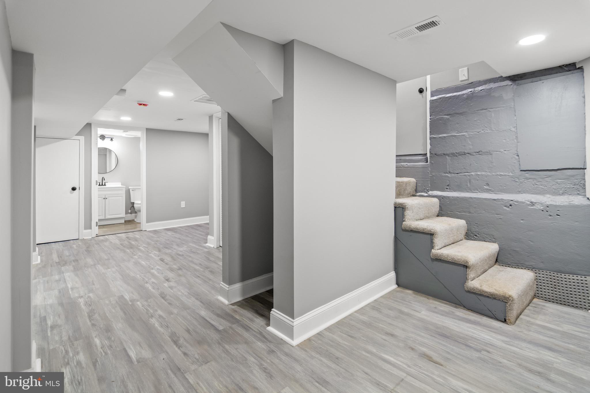 GWYNN OAK - Residential