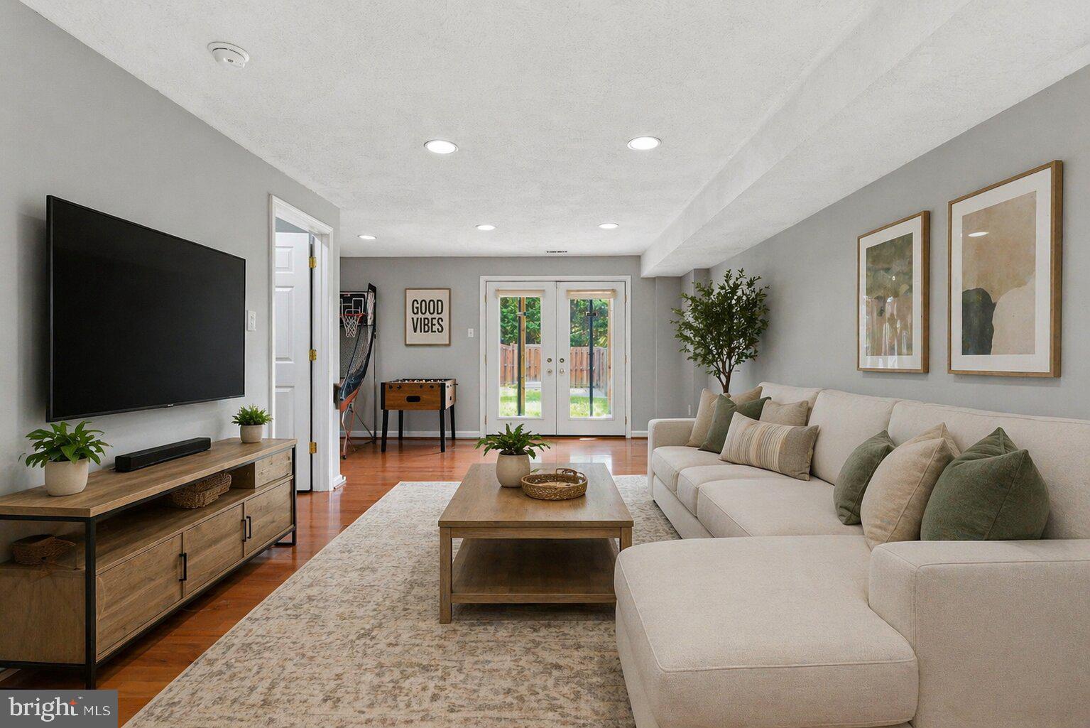 ASPENWOOD - Residential