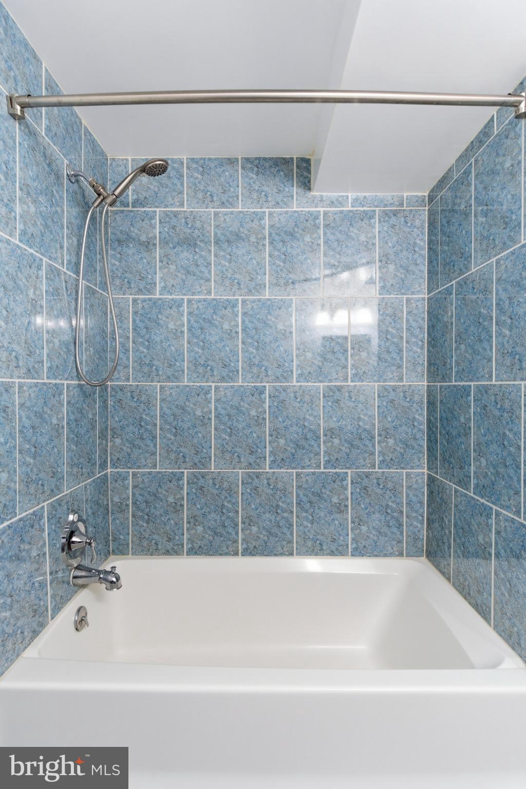 ASPENWOOD - Residential