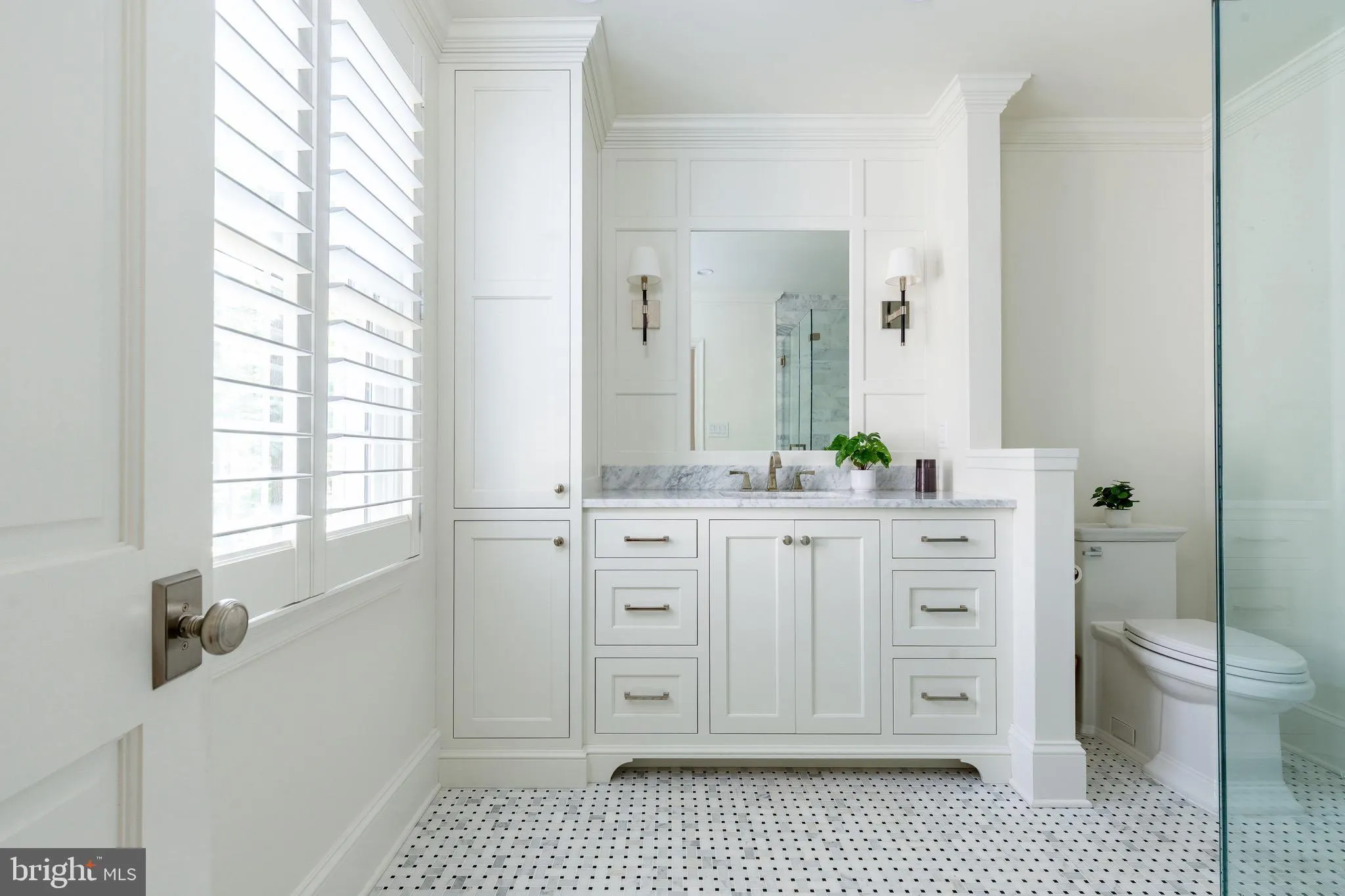 Phoenixville, Pennsylvania 19460, United States, 5 Bedrooms Bedrooms, ,4 BathroomsBathrooms,Residential,Active,180985