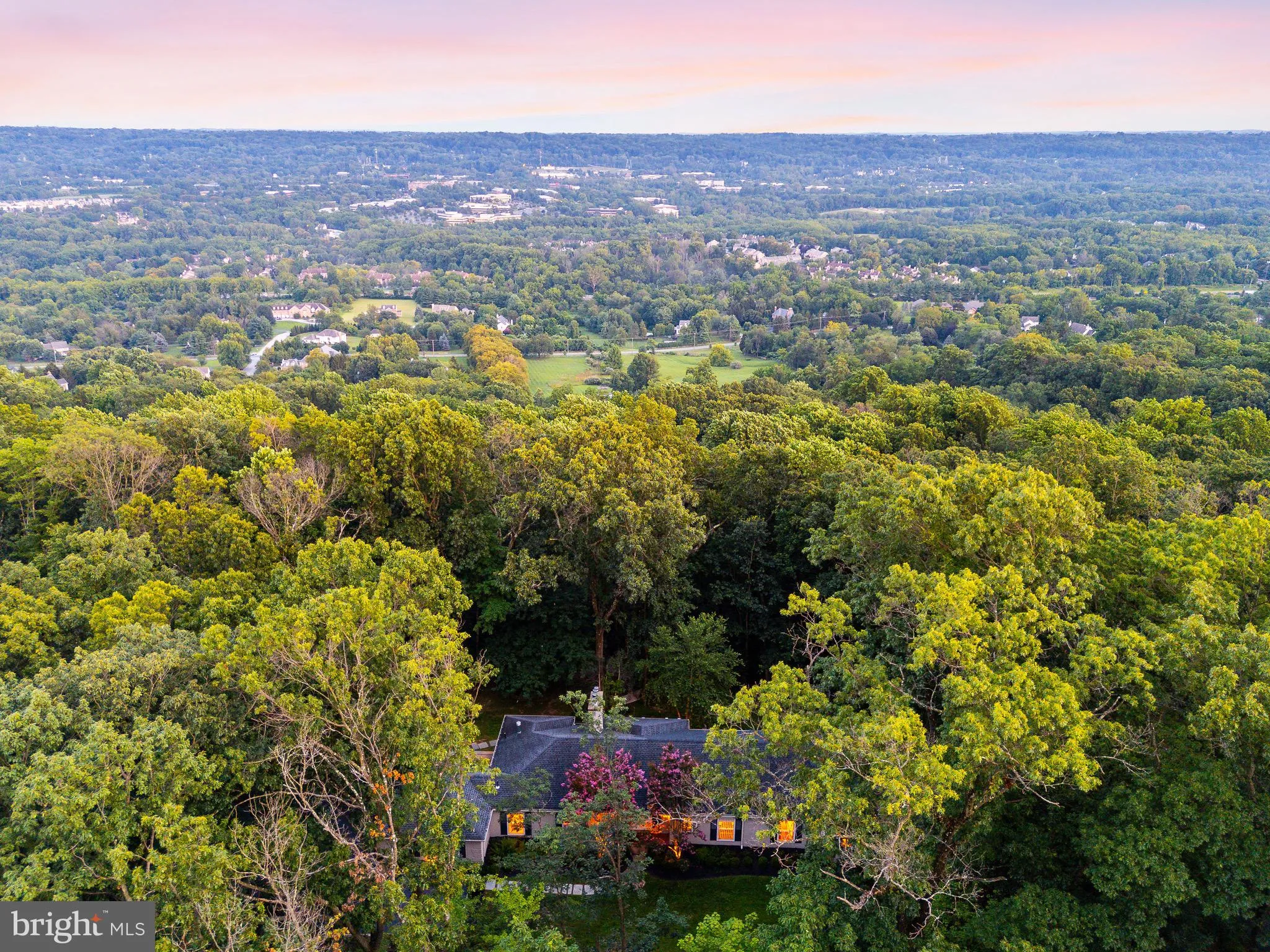 Phoenixville, Pennsylvania 19460, United States, 5 Bedrooms Bedrooms, ,4 BathroomsBathrooms,Residential,Active,180985