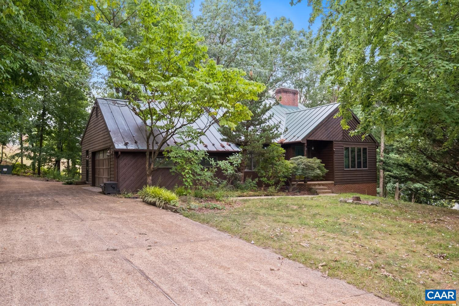 1156 SPRINGFIELD DR