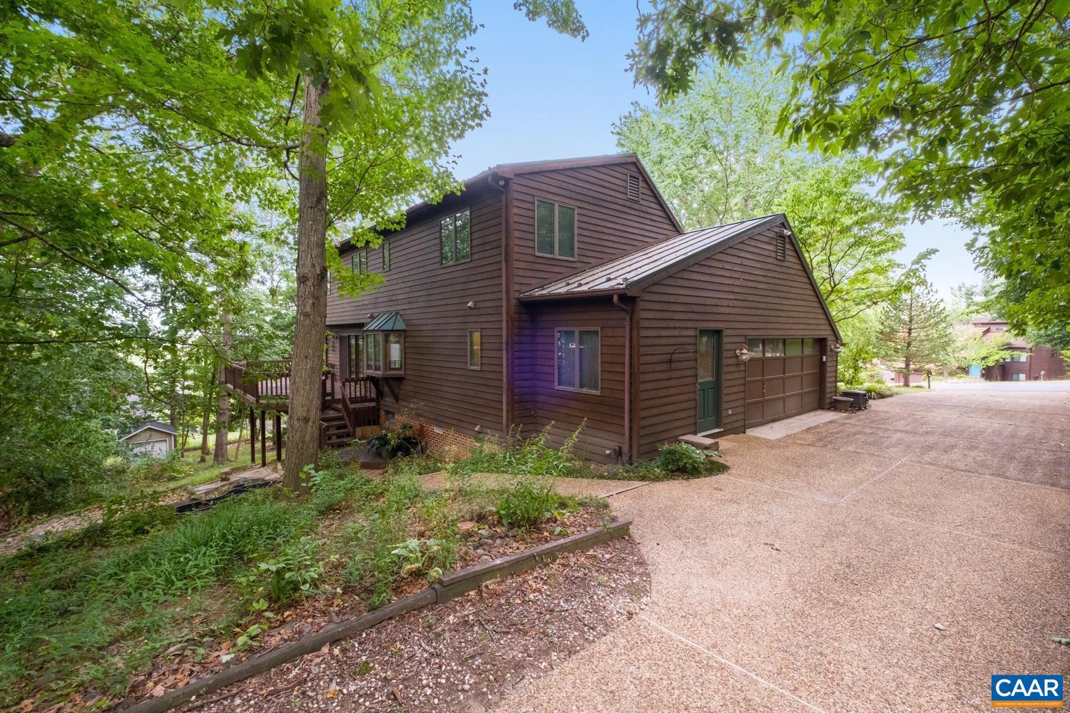 1156 SPRINGFIELD DR