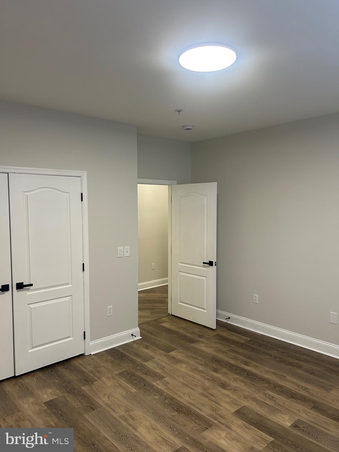 VILLAGE OF RIVER HILL - Residential Lease