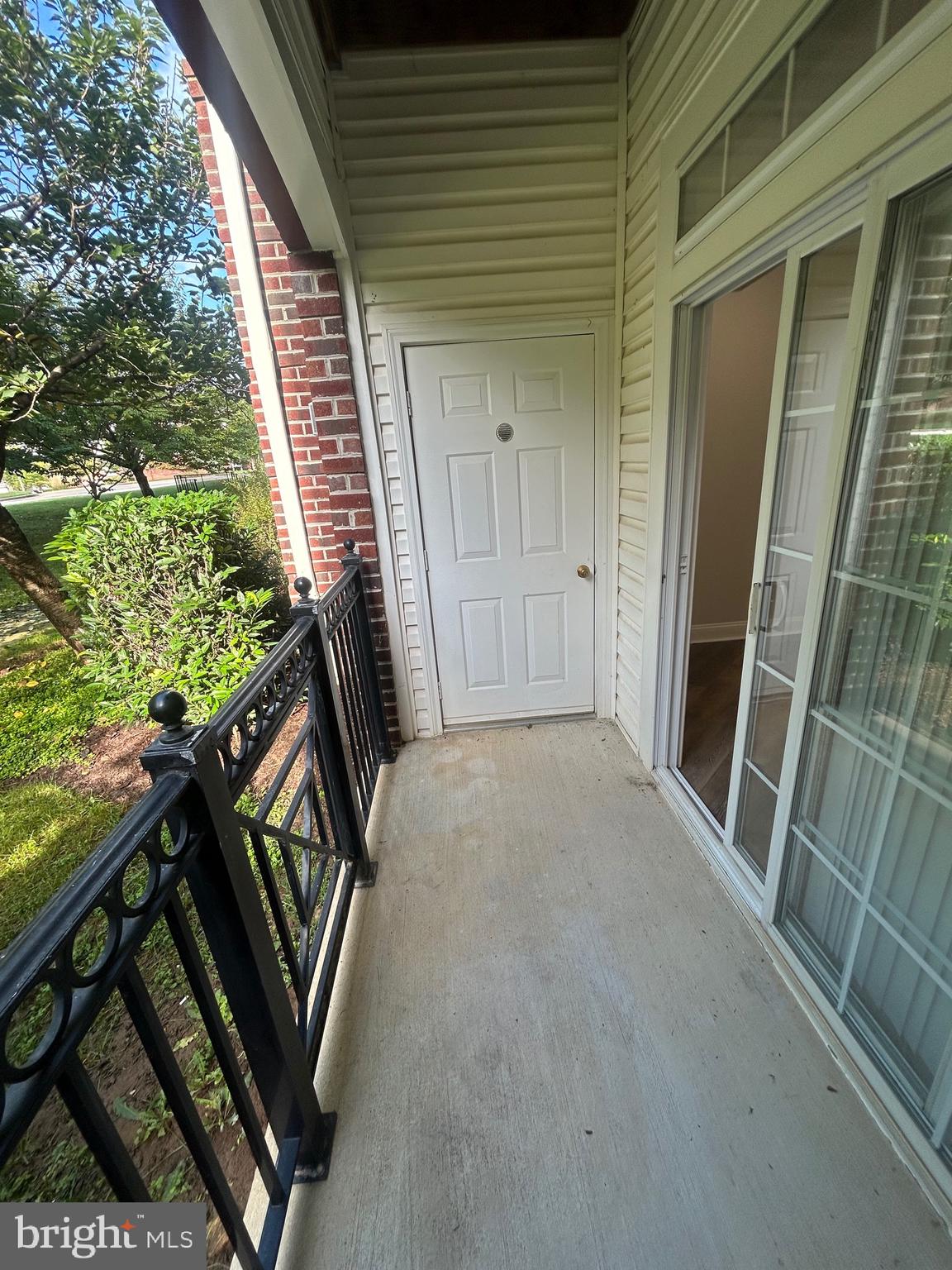 VILLAGE OF RIVER HILL - Residential Lease