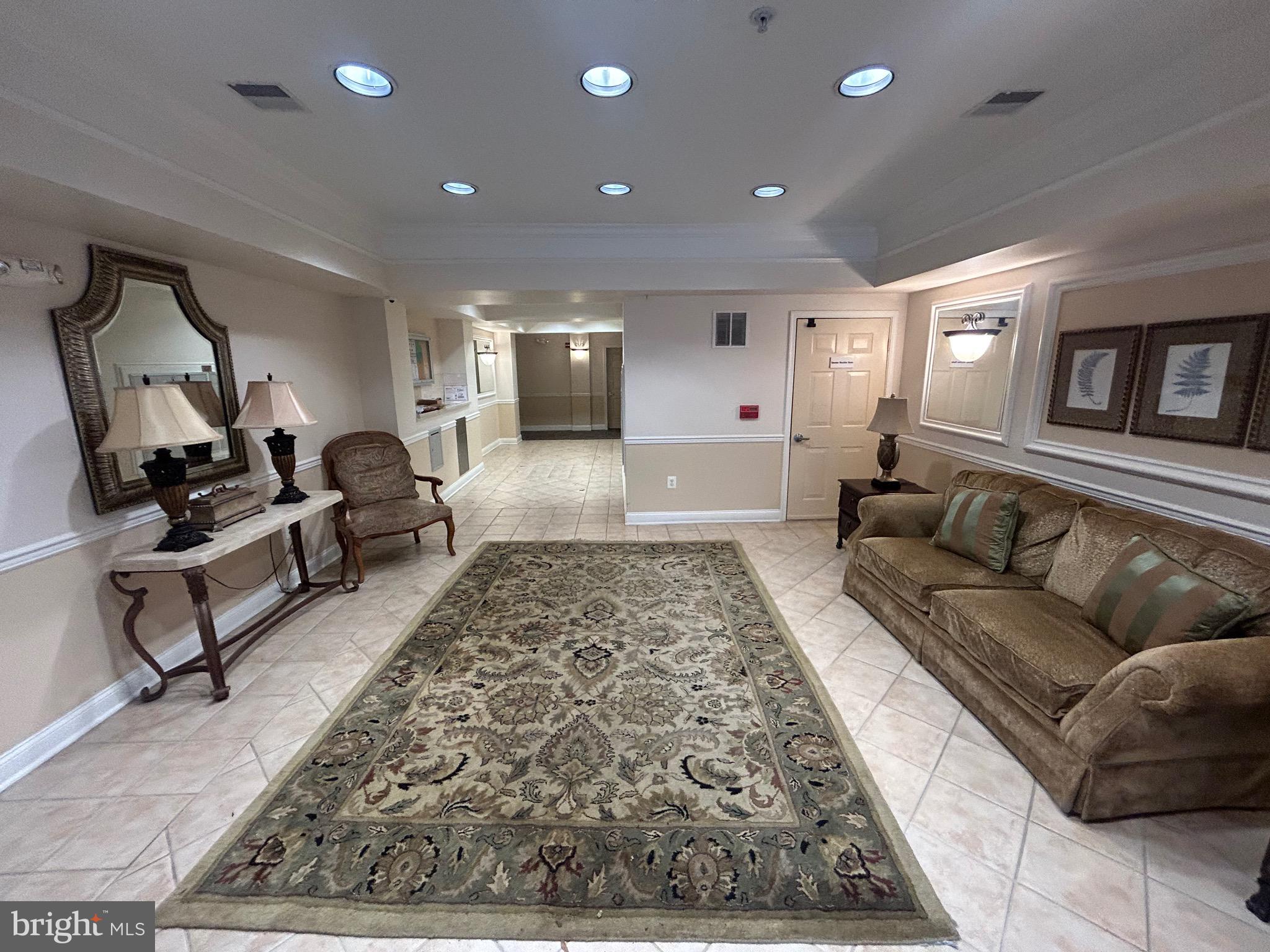 VILLAGE OF RIVER HILL - Residential Lease