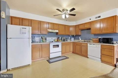 6403 Schoolhouse Road Unit J, Bealeton, VA 22712 - #: VAFQ2023364