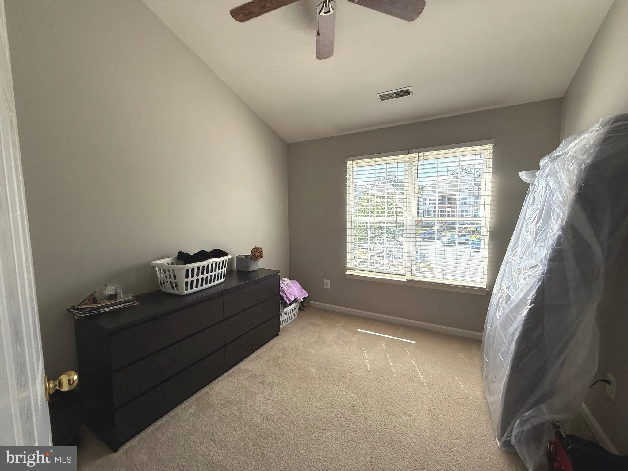 Bristow, Virginia 20136, United States, 3 Bedrooms Bedrooms, ,4 BathroomsBathrooms,Residential,Active,191555