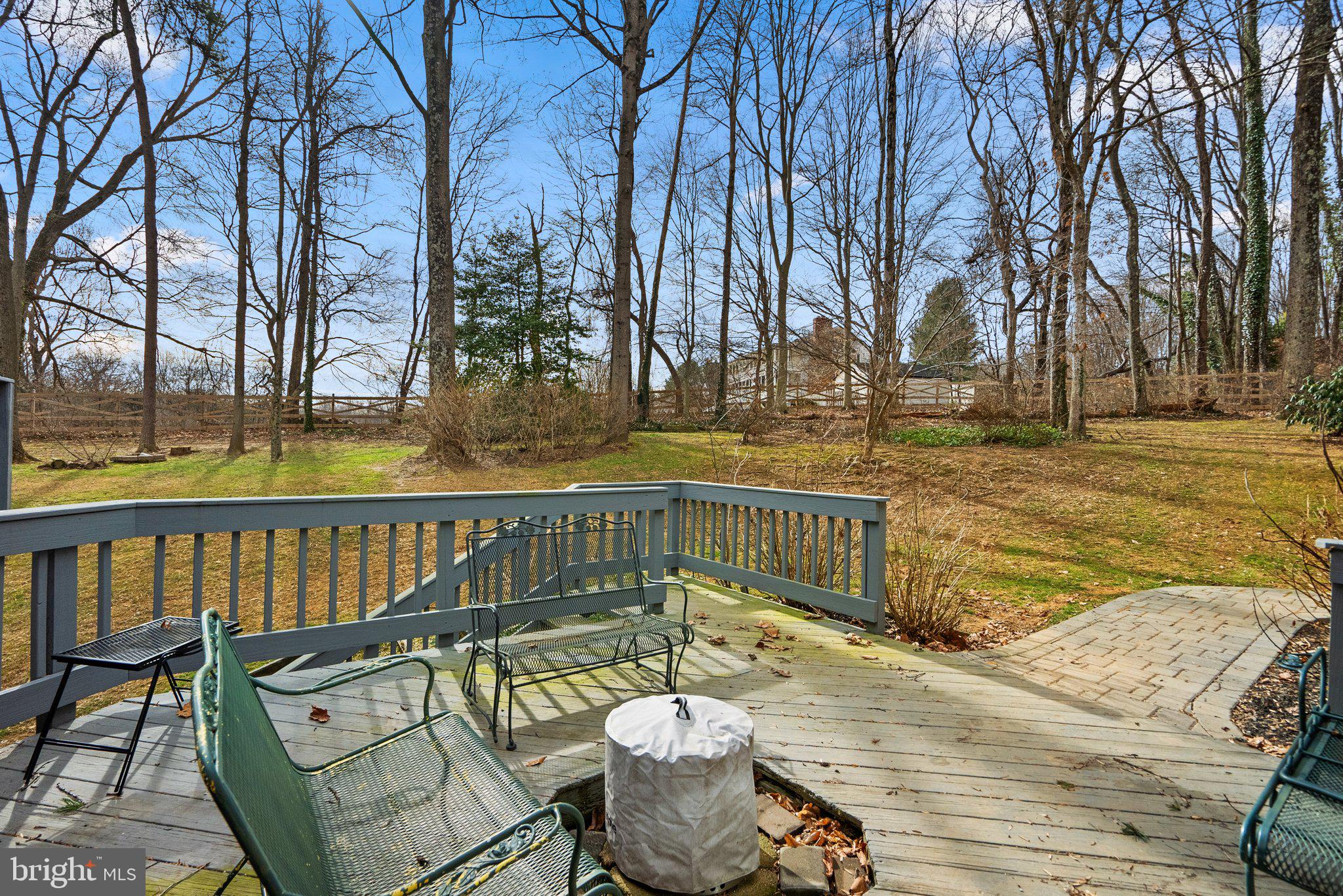 BRINKWOOD ESTATES - Residential