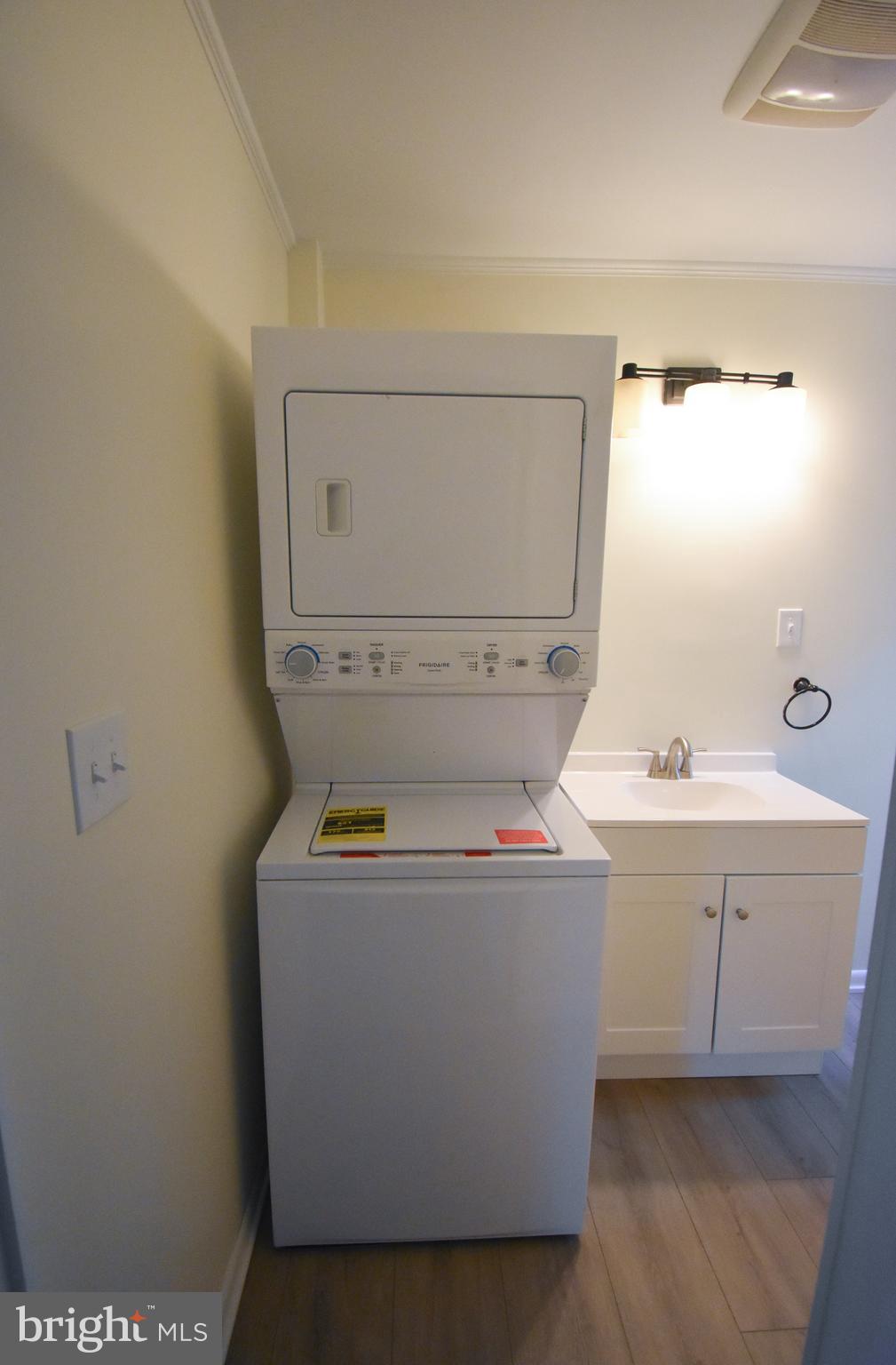 EASTON - Residential