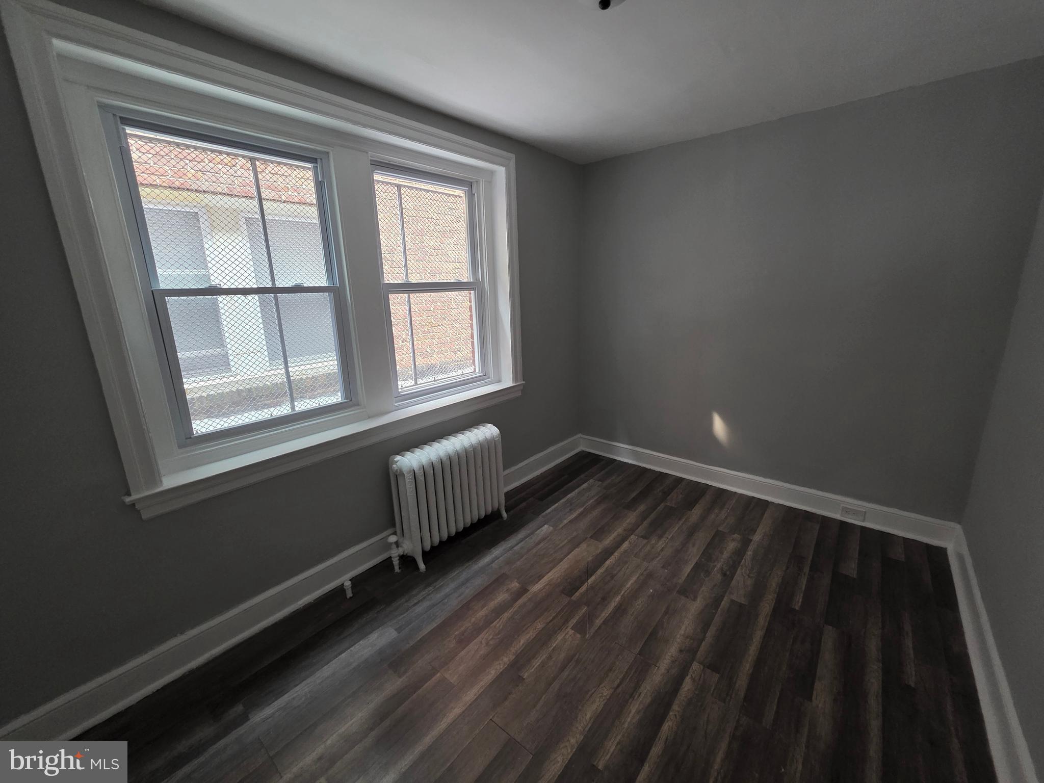 FRANKFORD - Residential Income