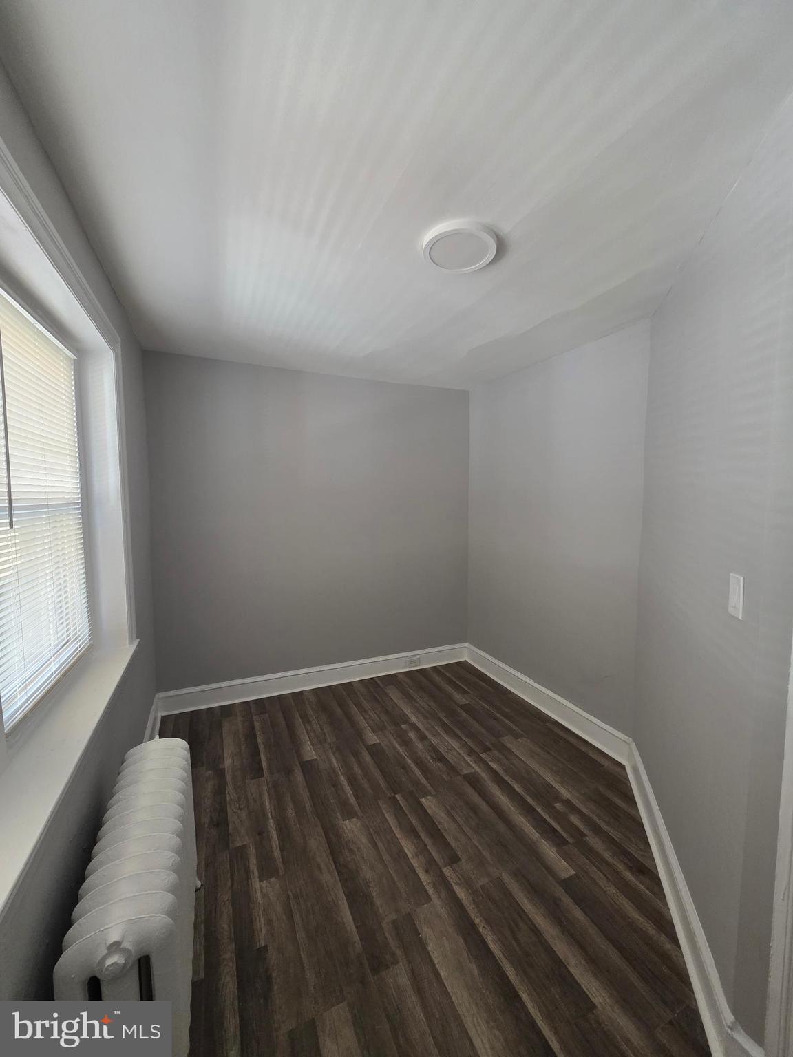 FRANKFORD - Residential Income