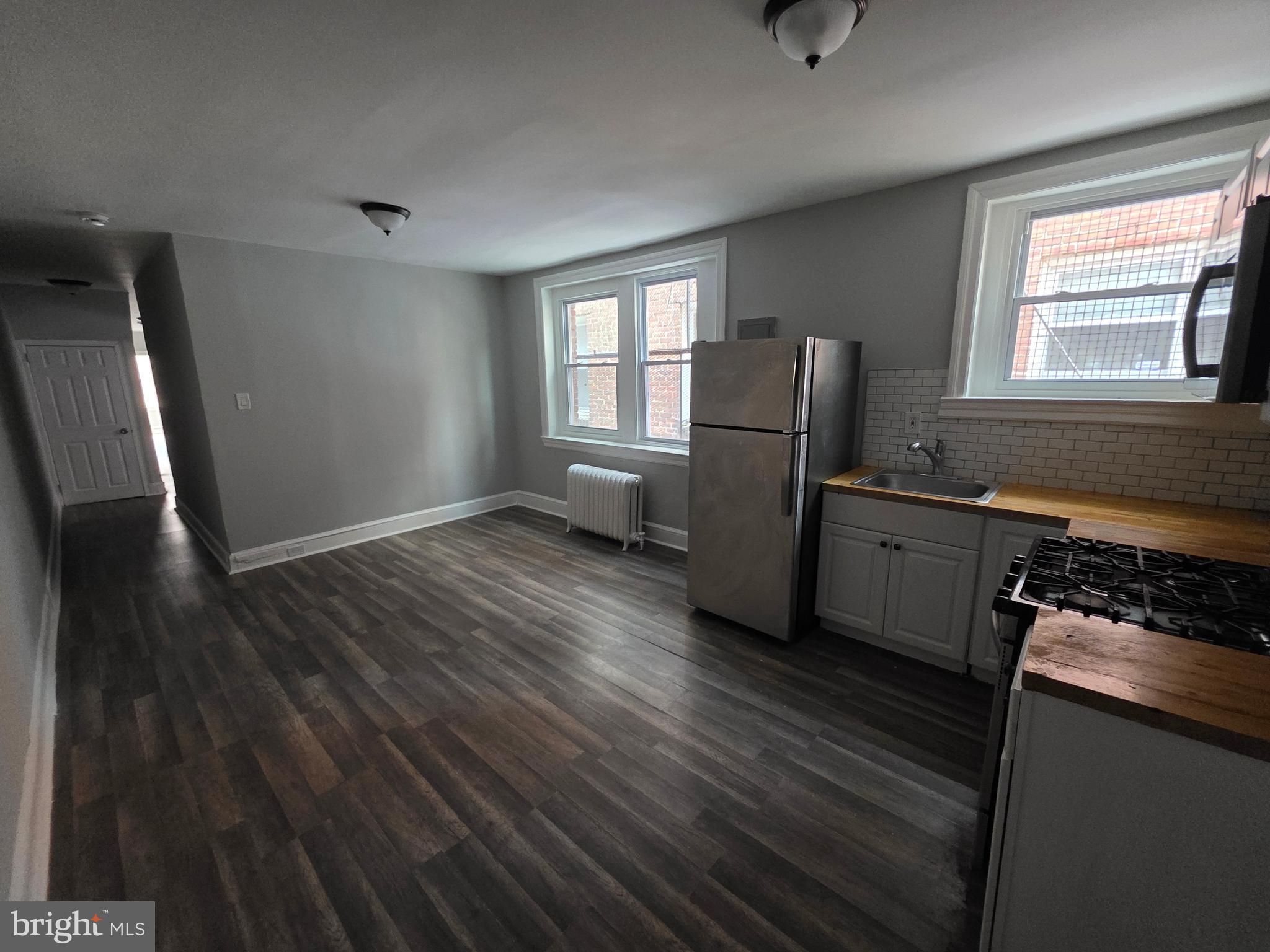 FRANKFORD - Residential Income