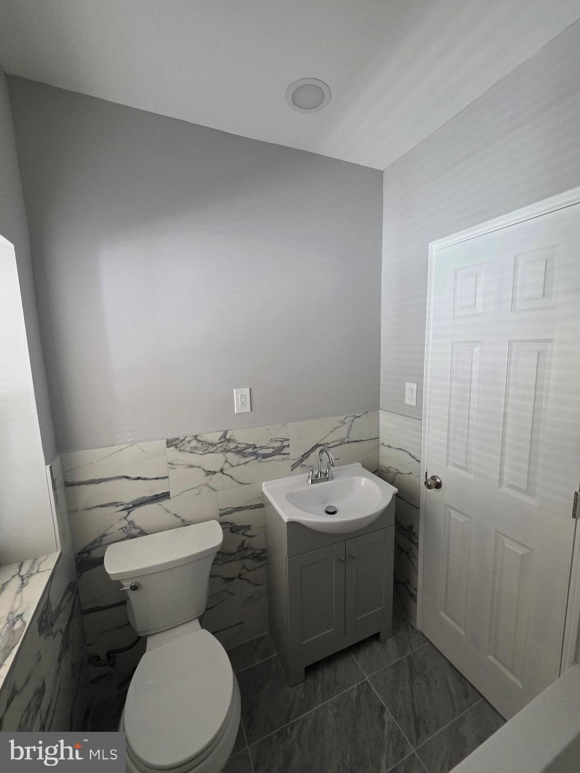 FRANKFORD - Residential Income