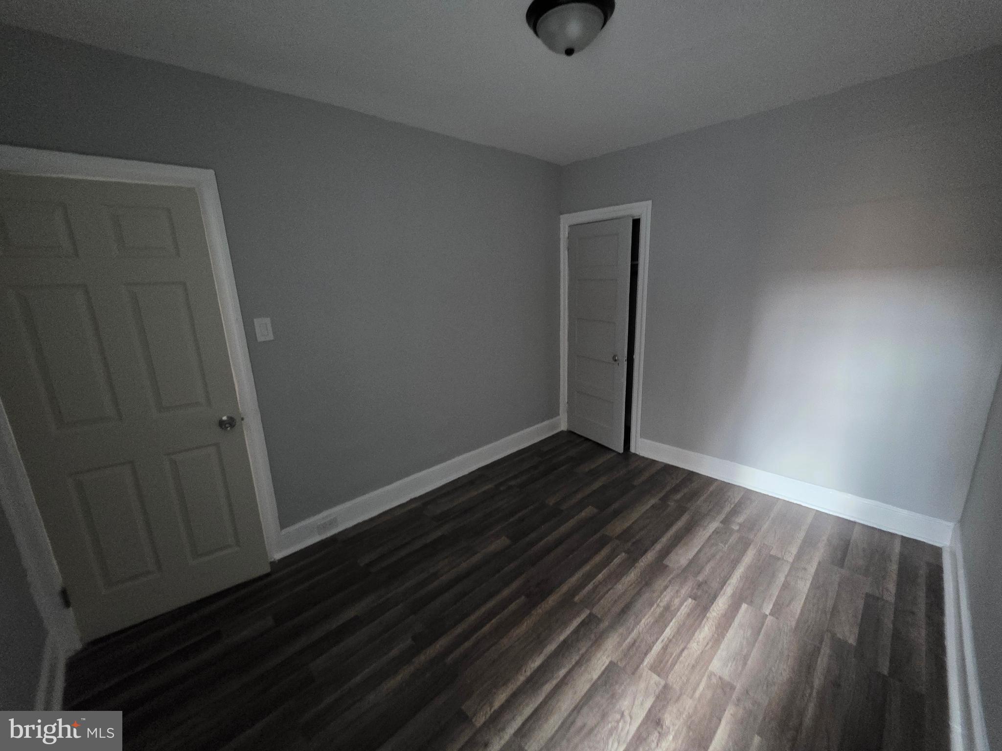 FRANKFORD - Residential Income