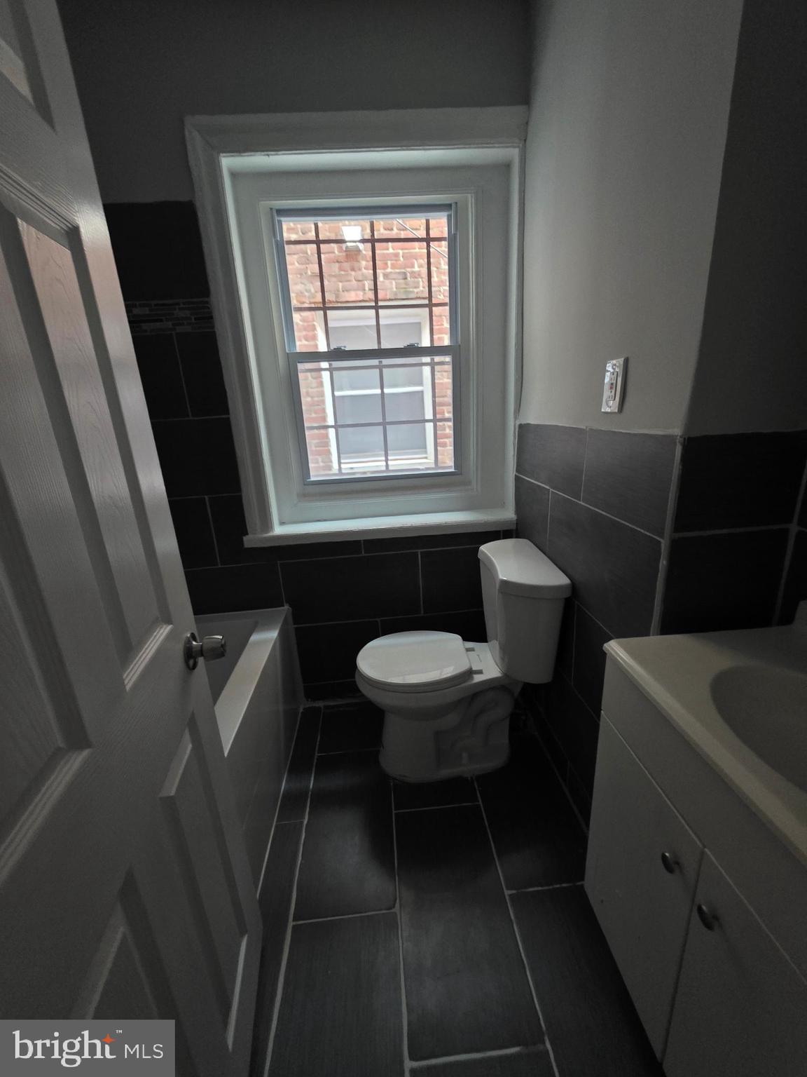 FRANKFORD - Residential Income