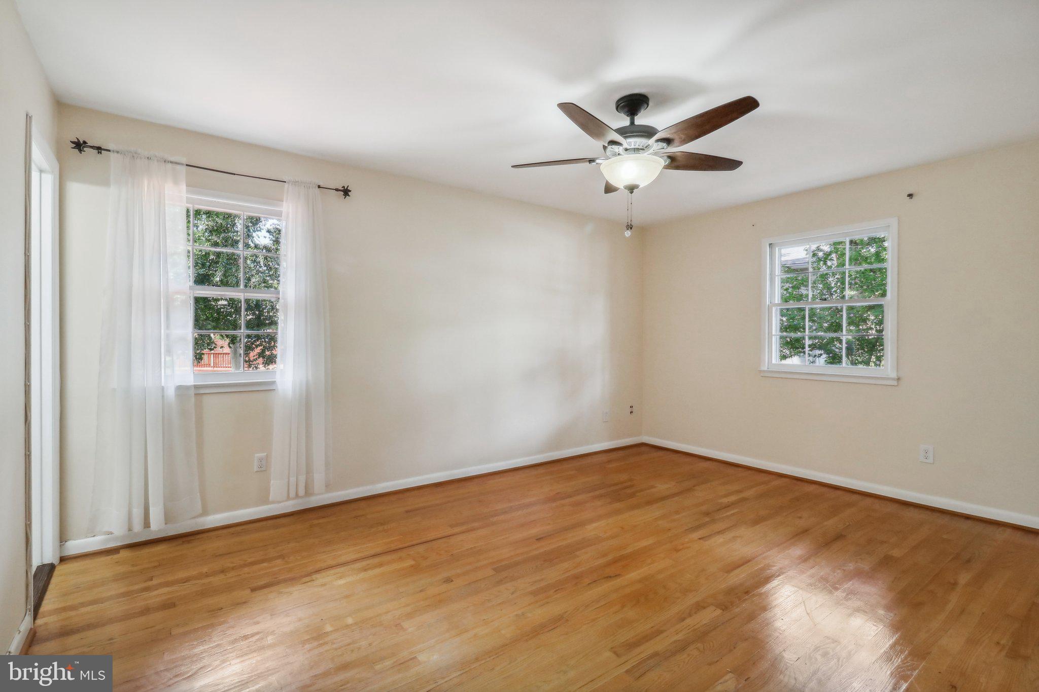 RIVERSIDE ESTATES - Residential