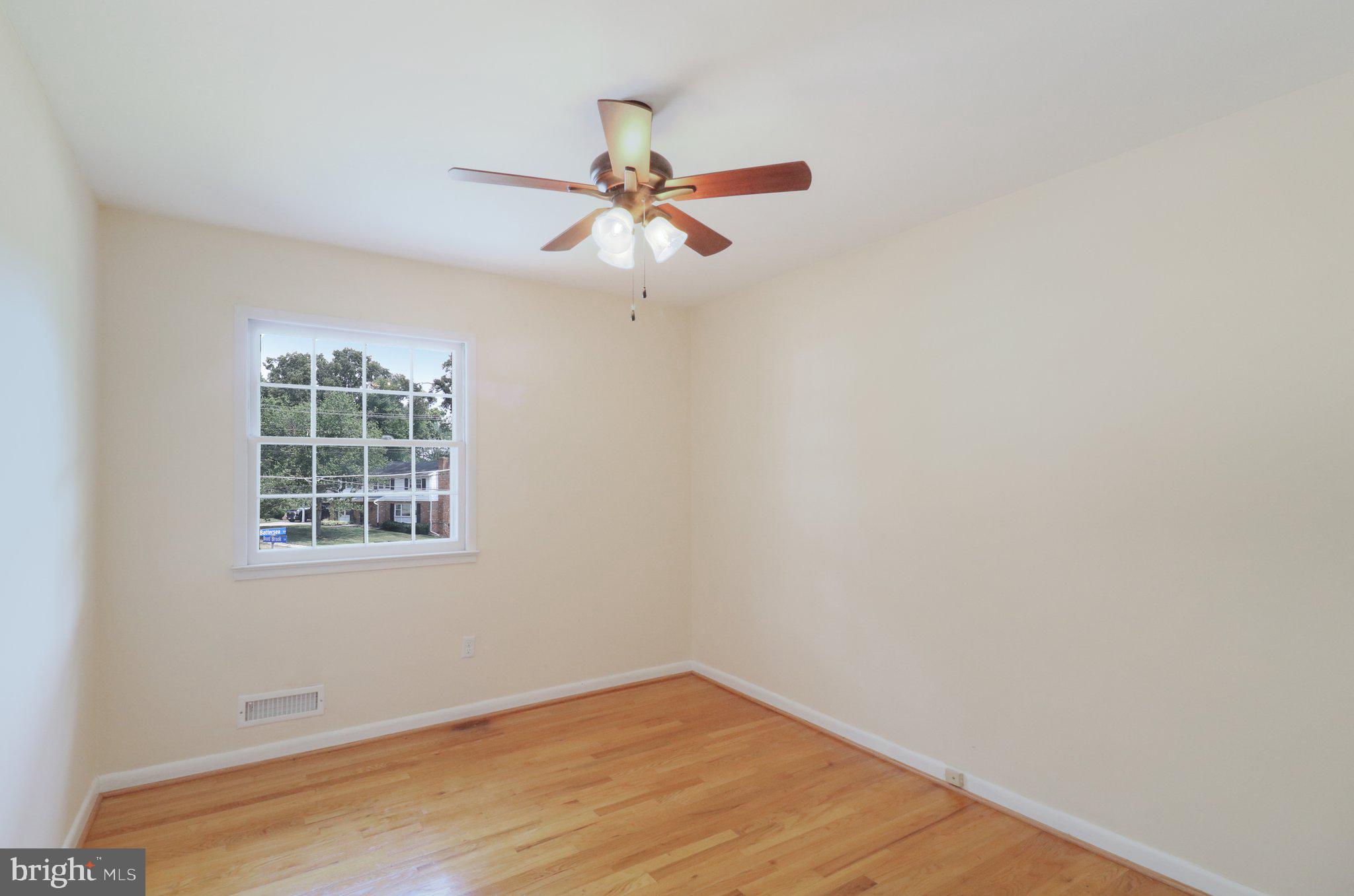 RIVERSIDE ESTATES - Residential