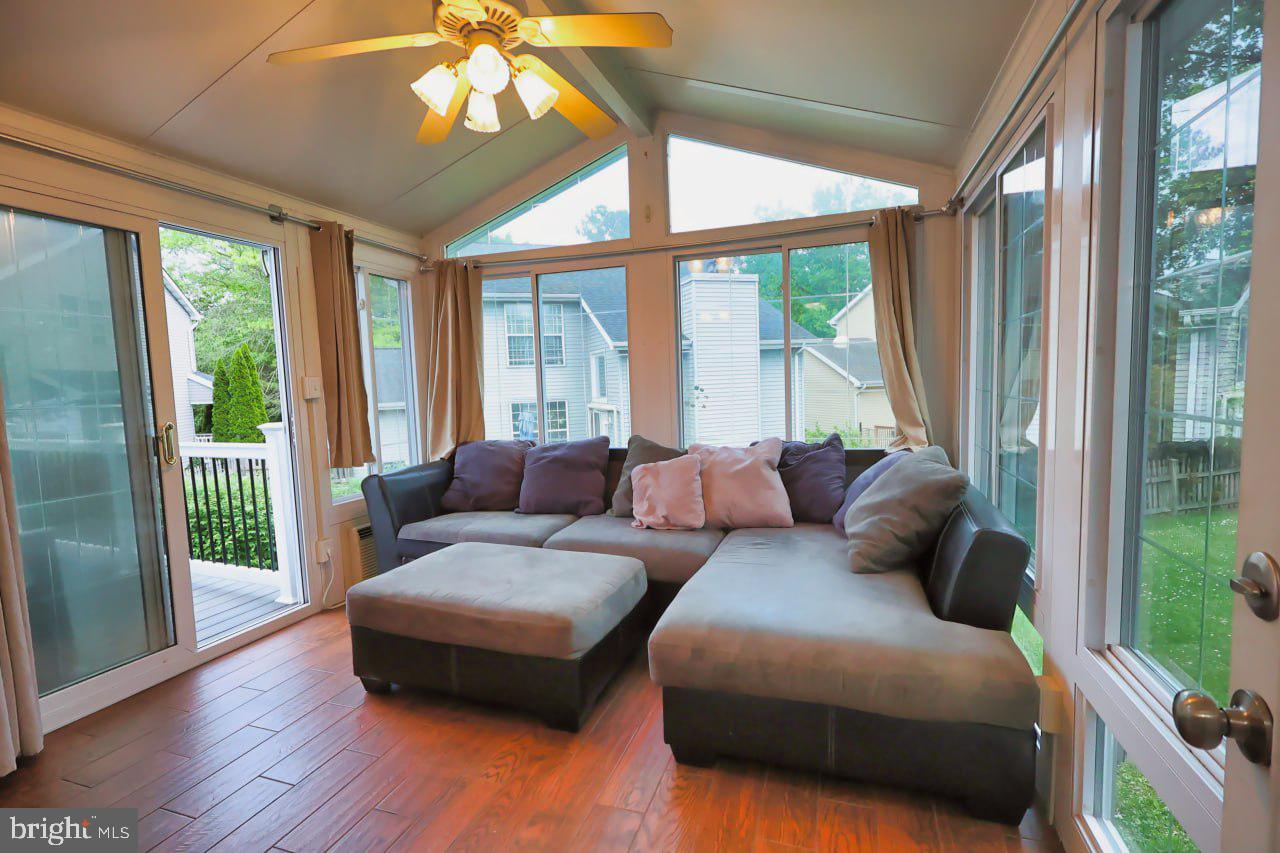 BROOKHURST - Residential