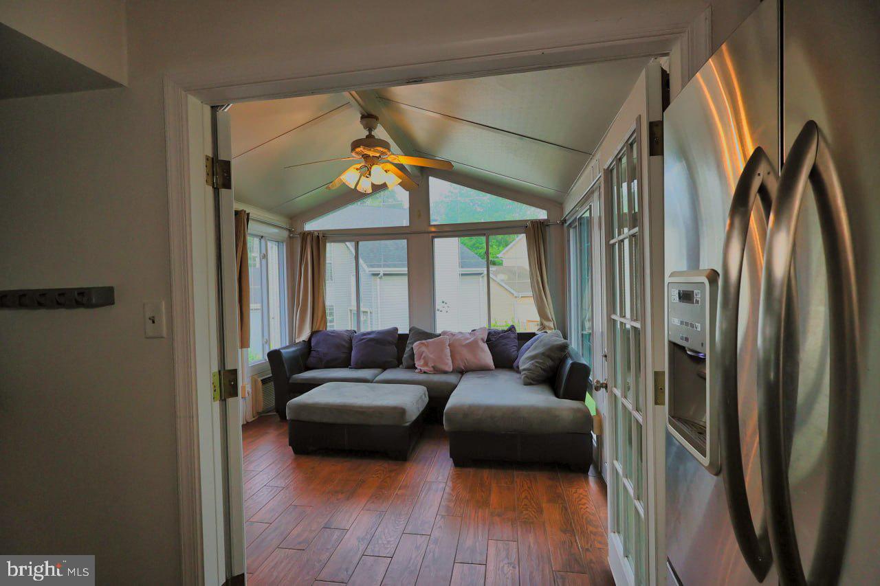 BROOKHURST - Residential