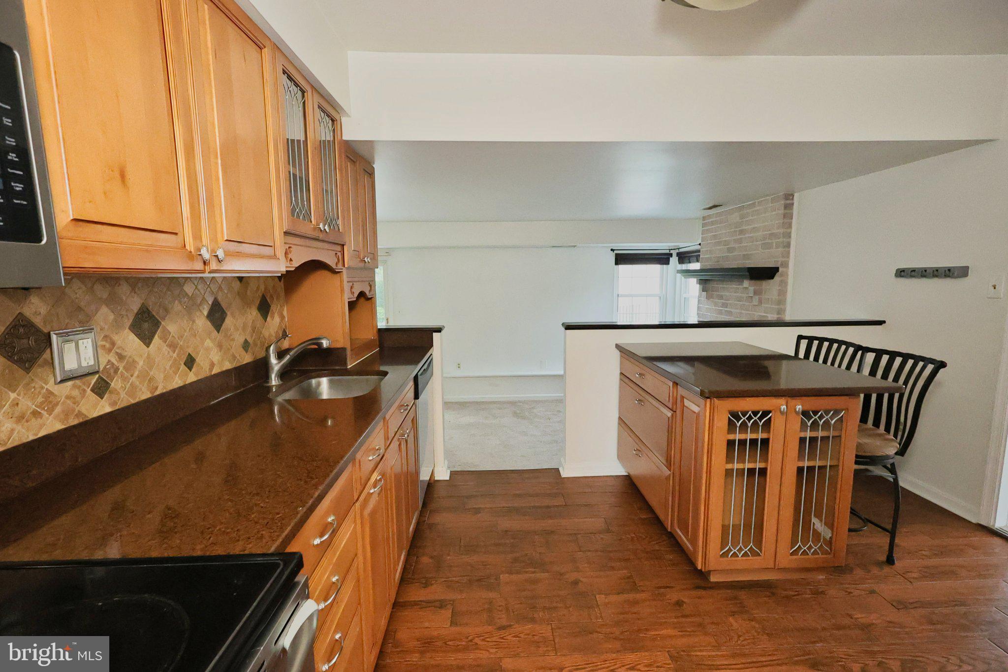 BROOKHURST - Residential