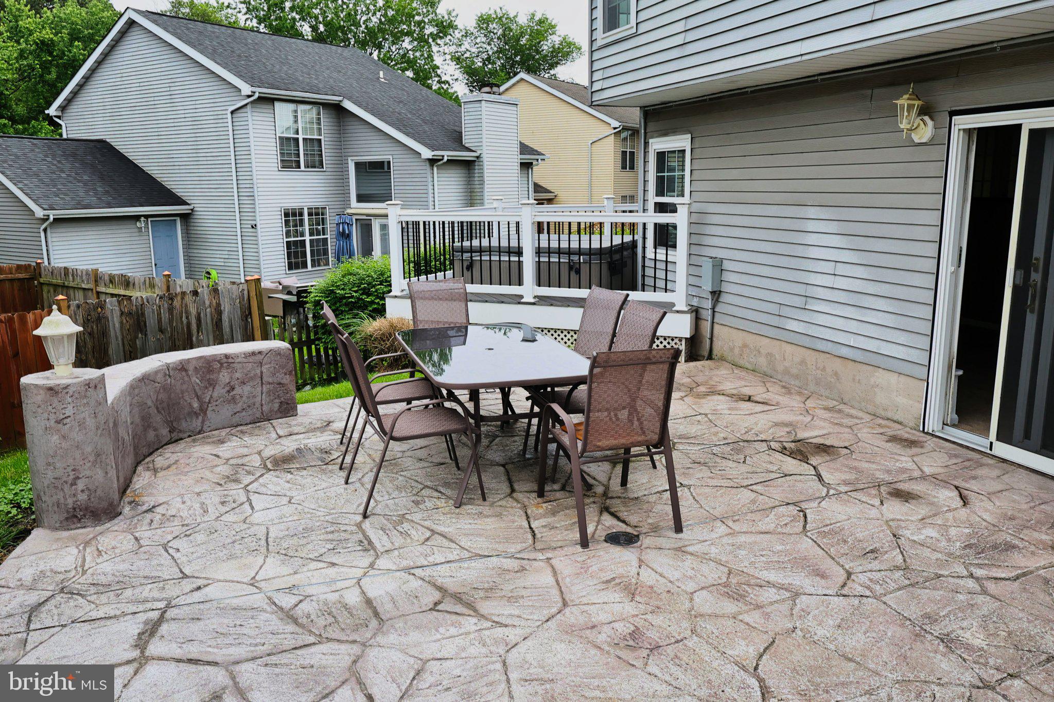 BROOKHURST - Residential