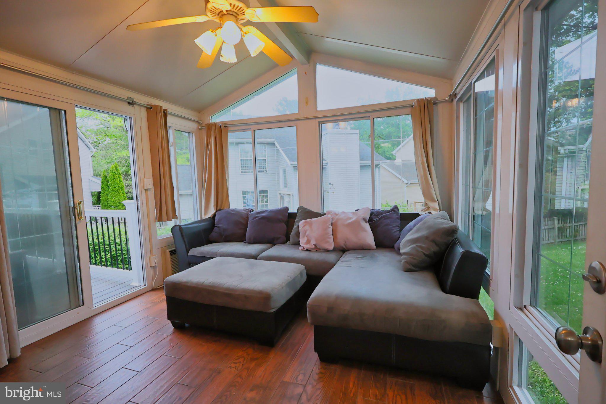 BROOKHURST - Residential