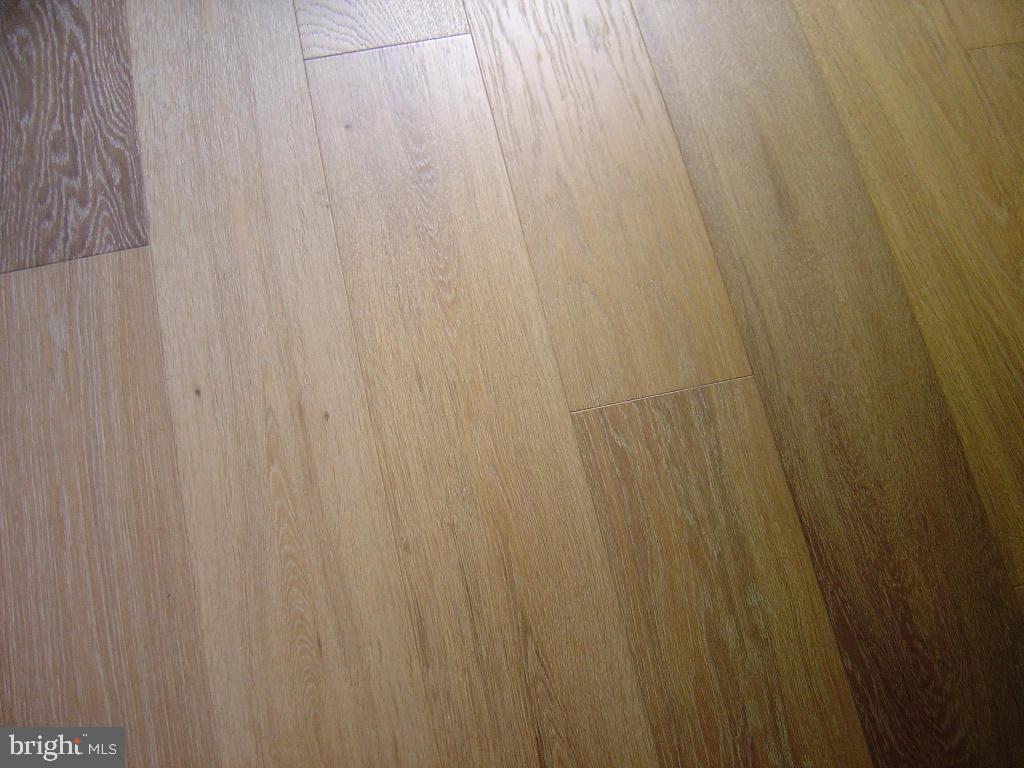 EAGLE RIDGE - Residential