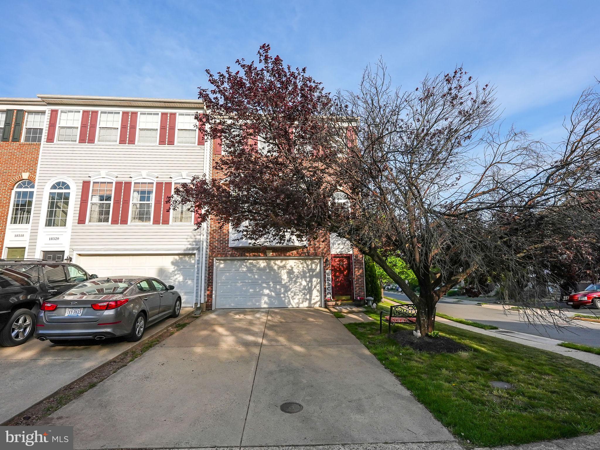 SPRING LAKES - Residential