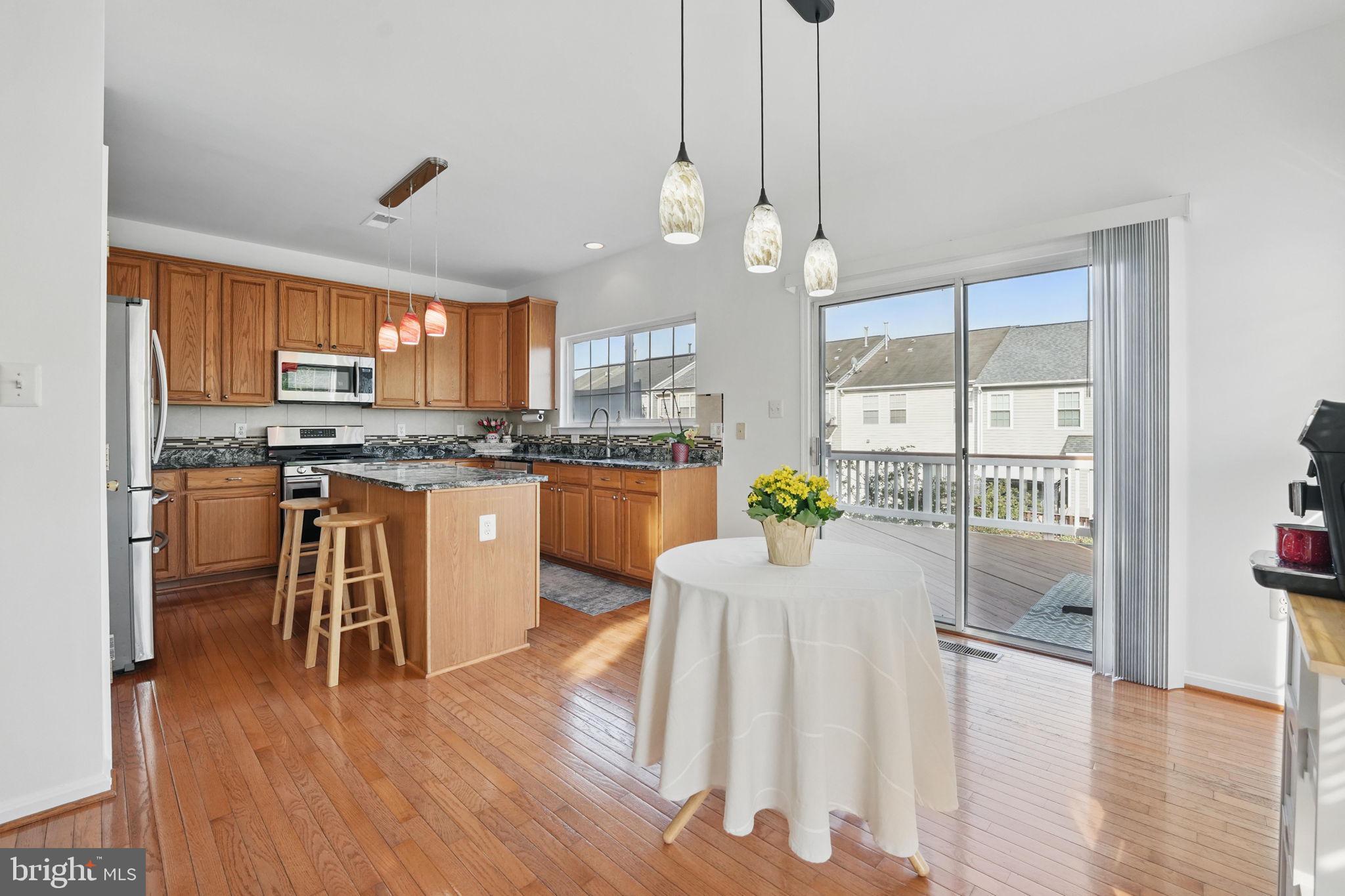 SPRING LAKES - Residential