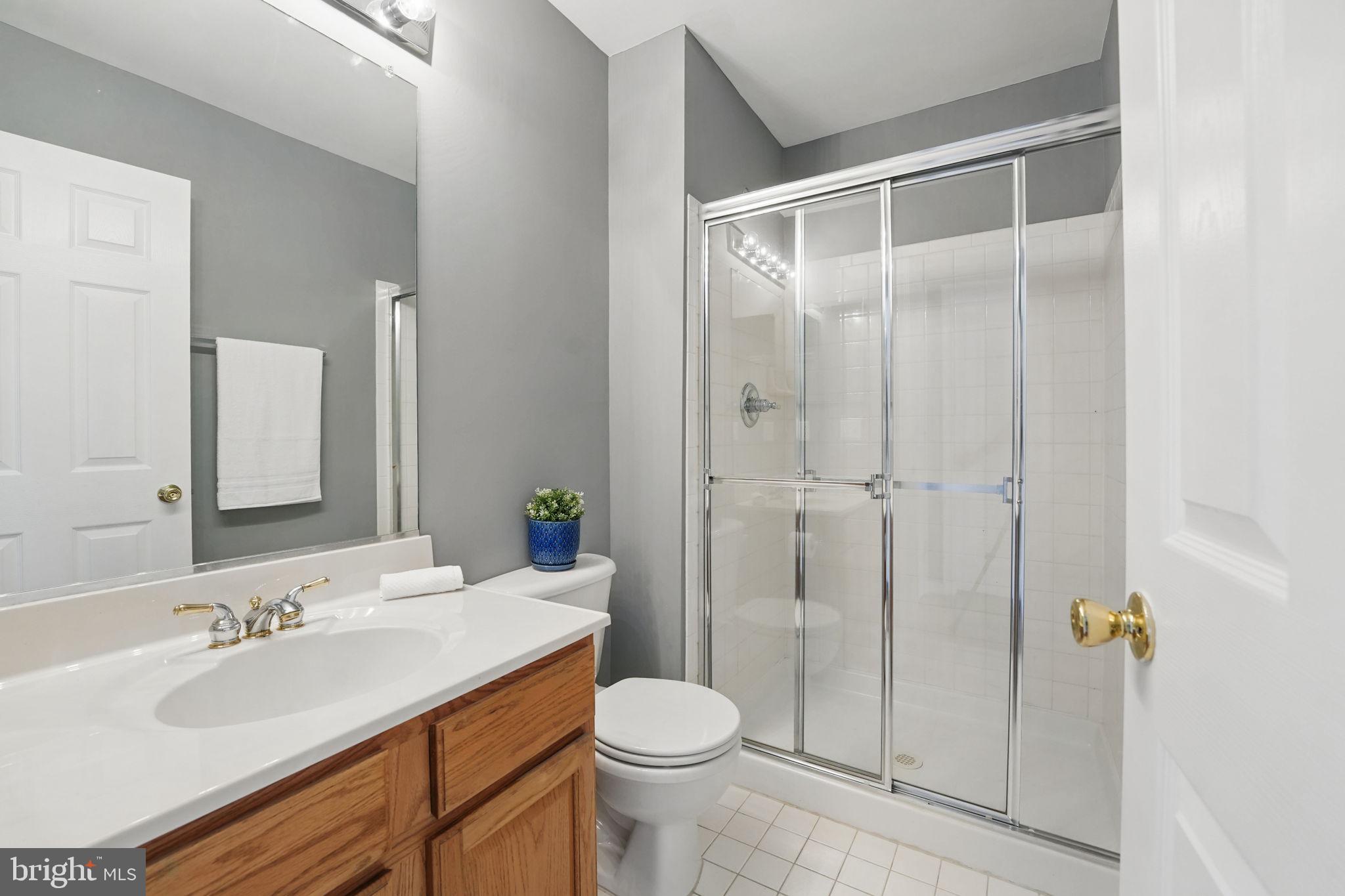 SPRING LAKES - Residential