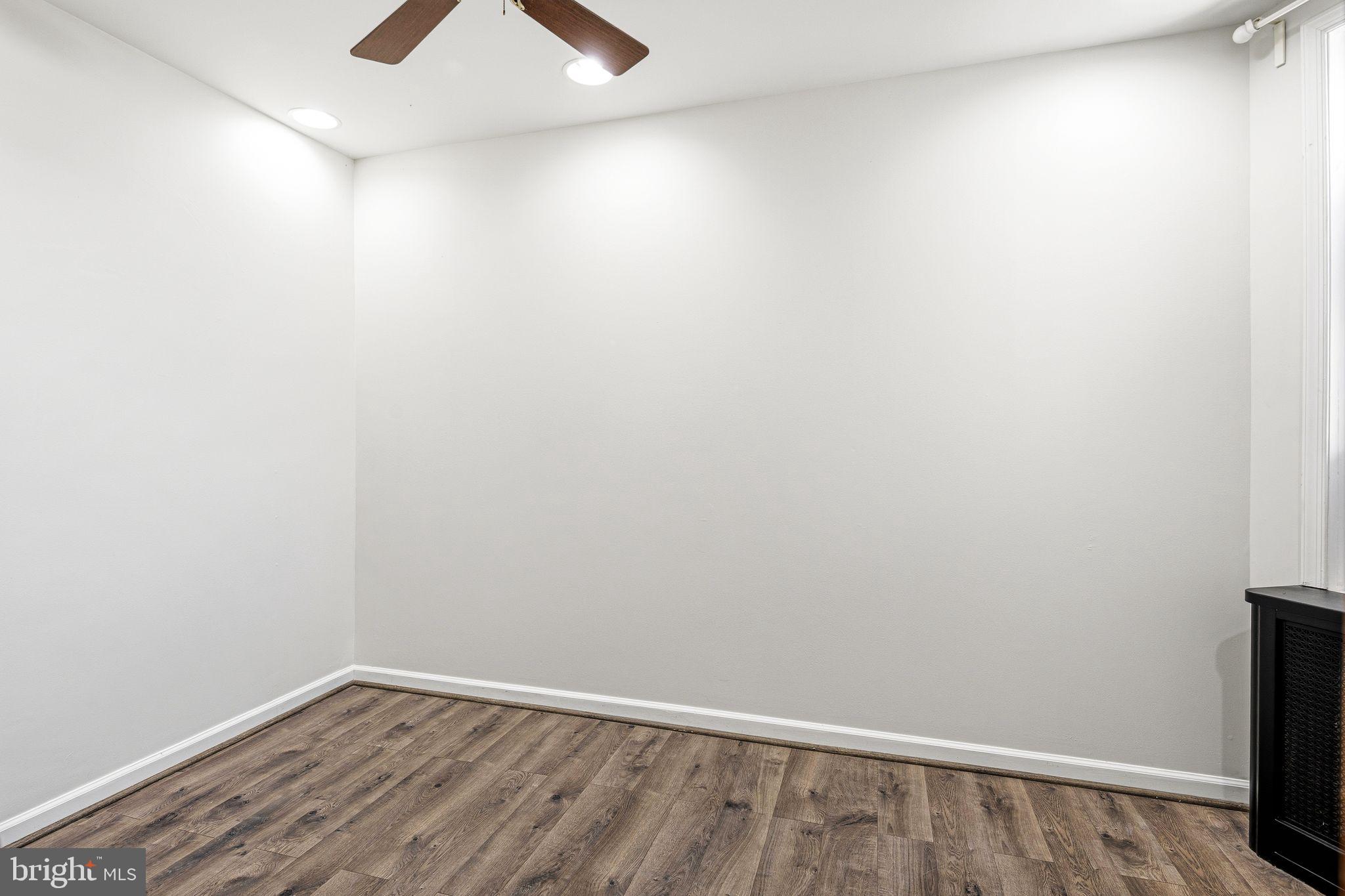 PORT RICHMOND - Residential