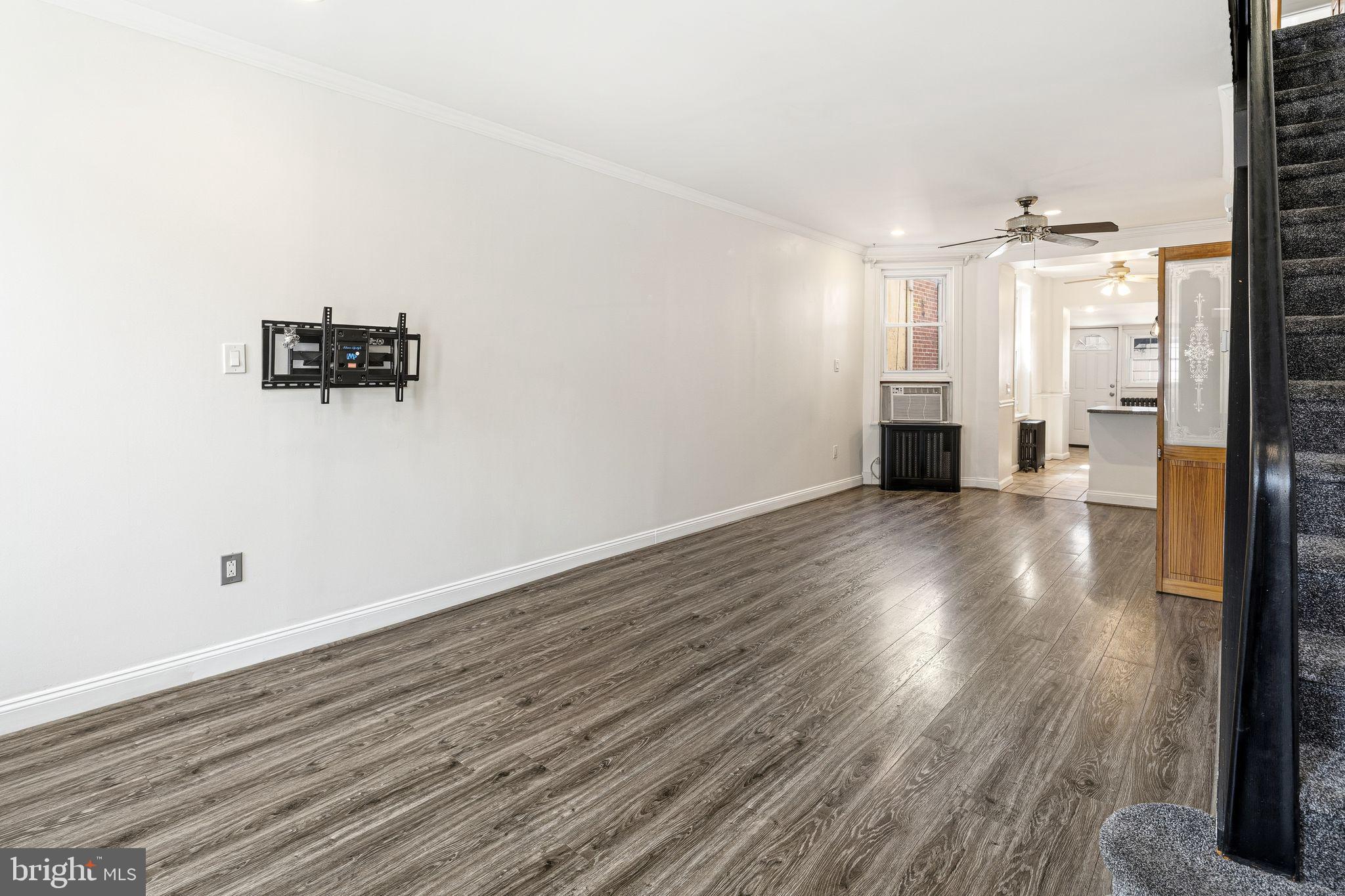 PORT RICHMOND - Residential