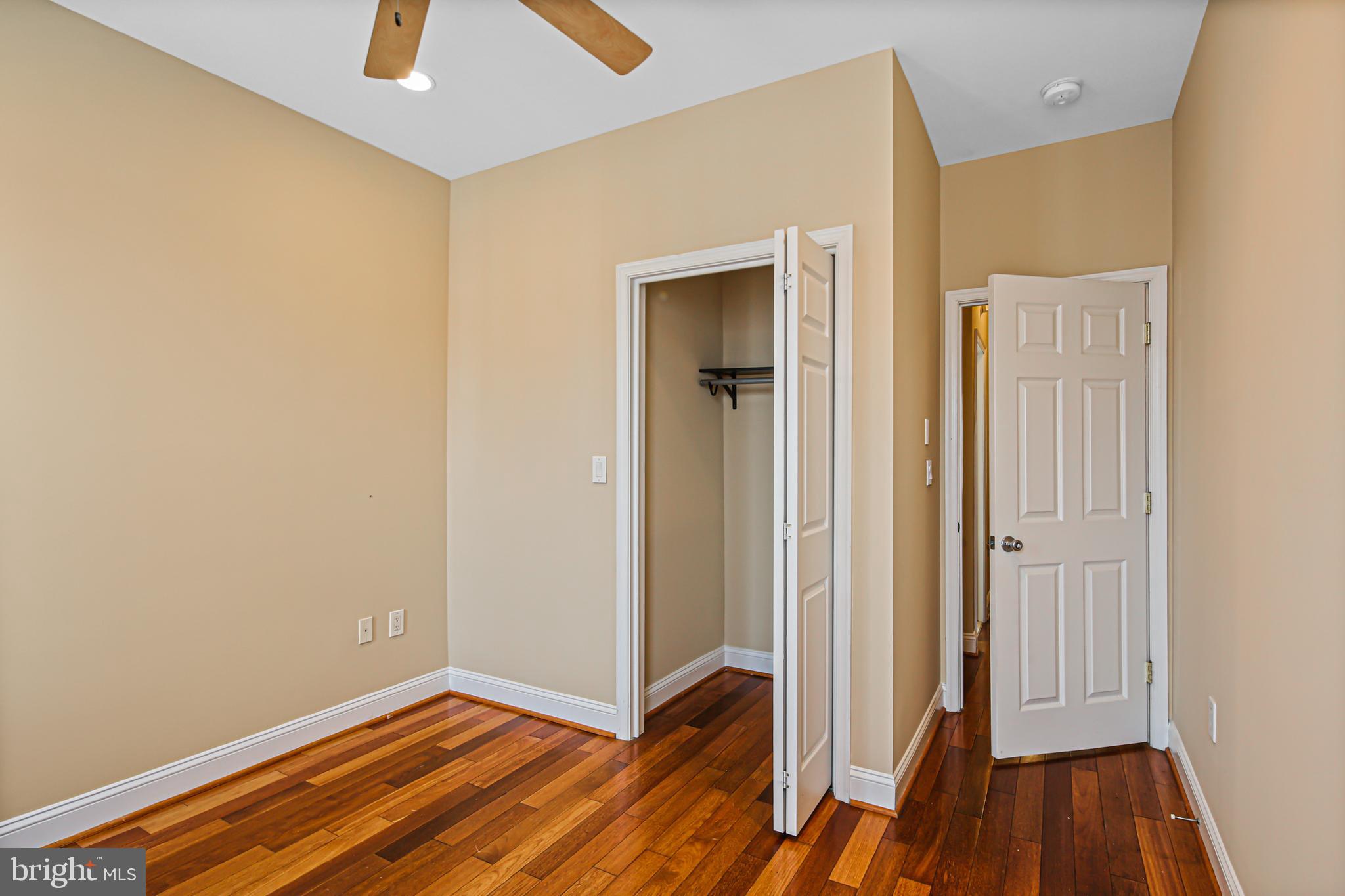 WASHINGTON VILLAGE - Residential