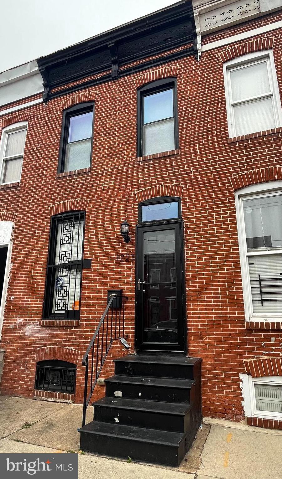 WASHINGTON VILLAGE - Residential