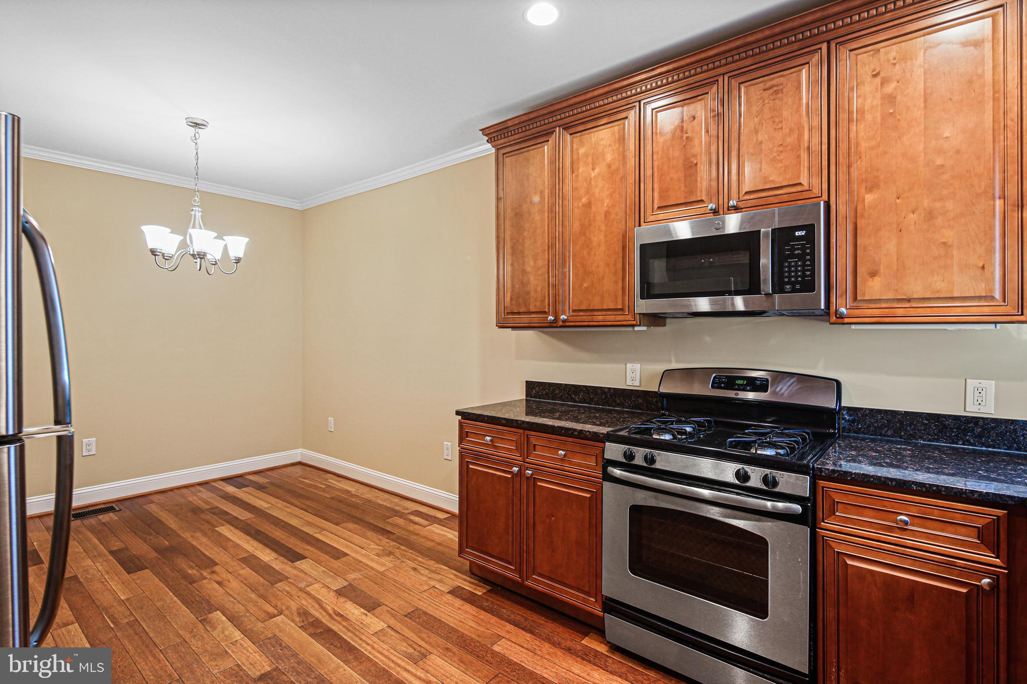 WASHINGTON VILLAGE - Residential