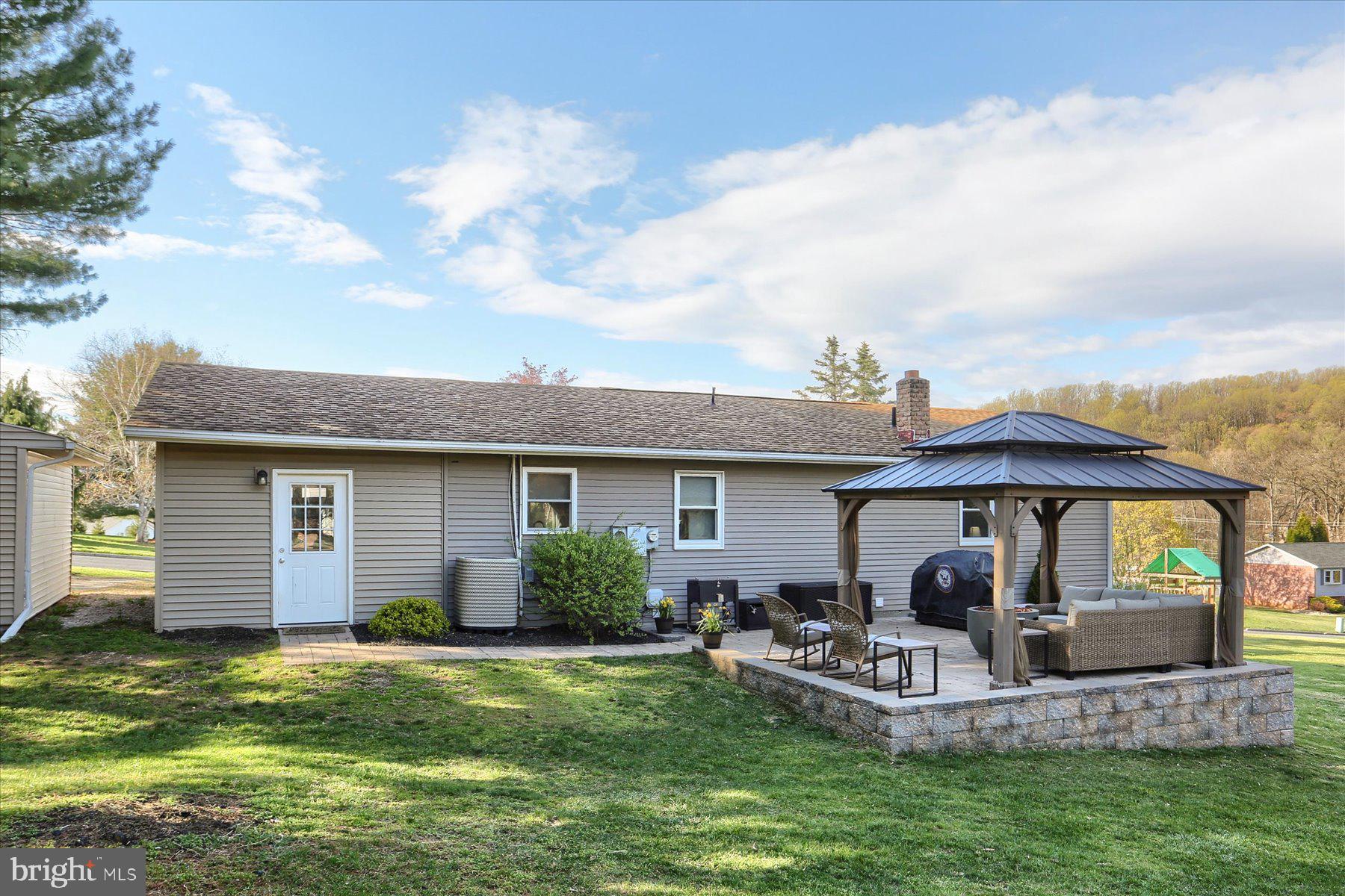 FAIRVIEW TWP - Residential