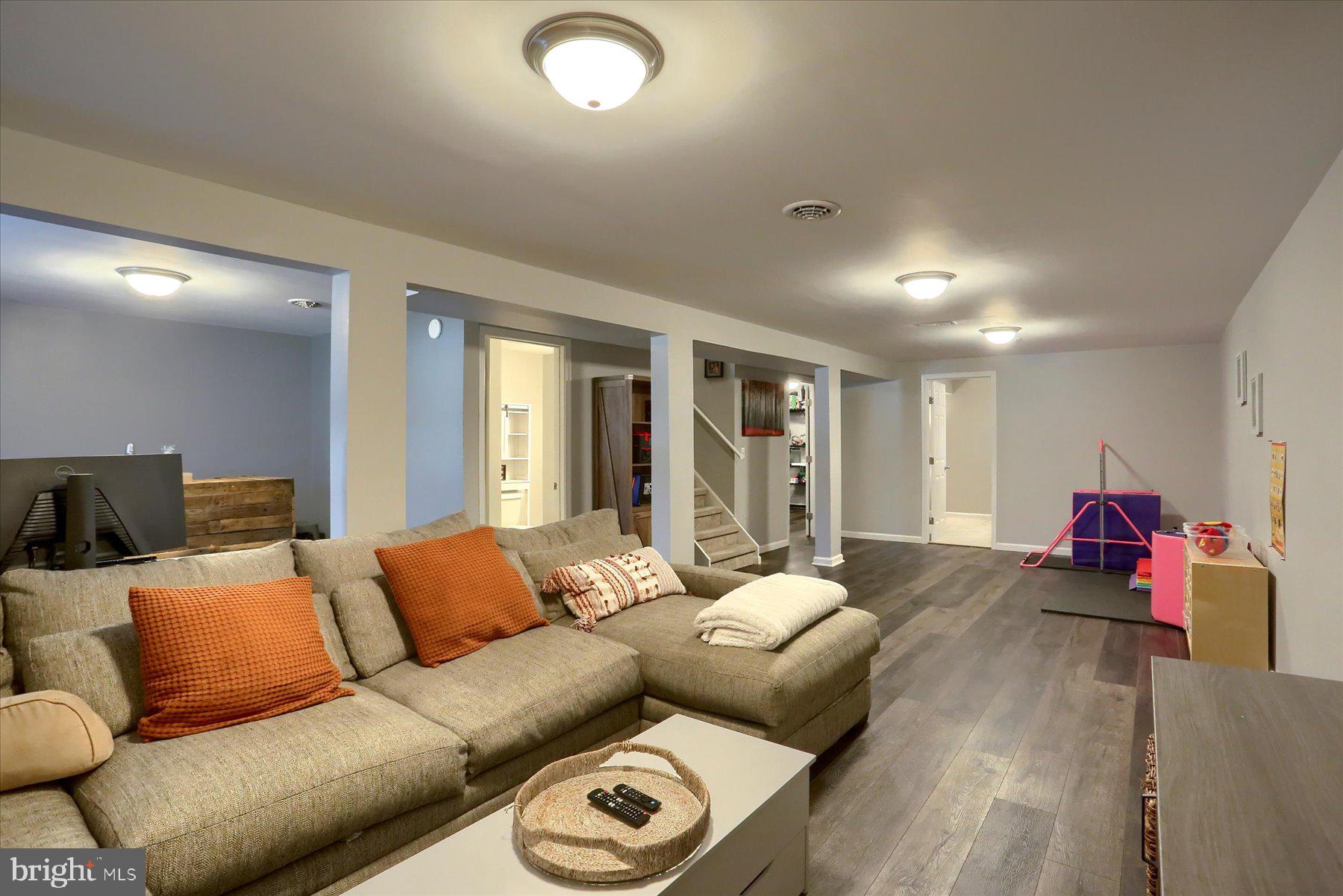 FAIRVIEW TWP - Residential