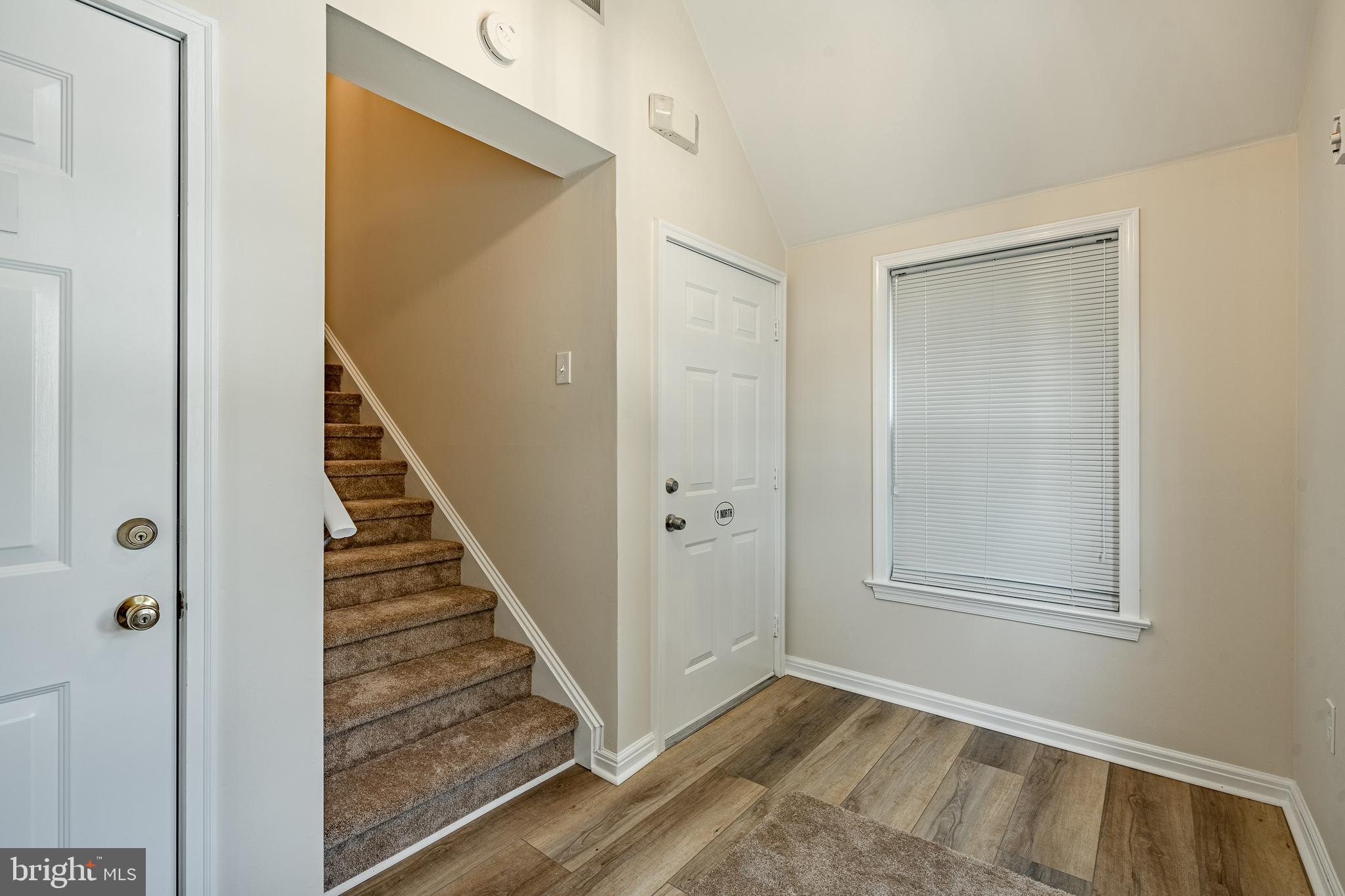 GARRETT HILL - Commercial Sale