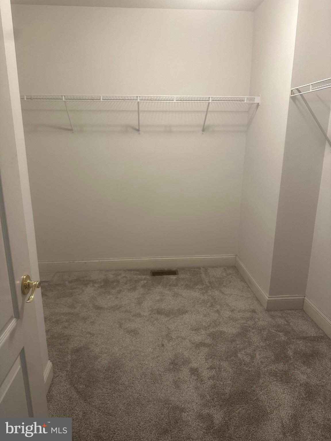 LONGWOOD VILLAGE - Residential Lease