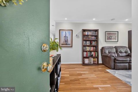 Photo of 2050 N Calvert Street #404, ARLINGTON, VA 22201 (MLS # VAAR2080482)